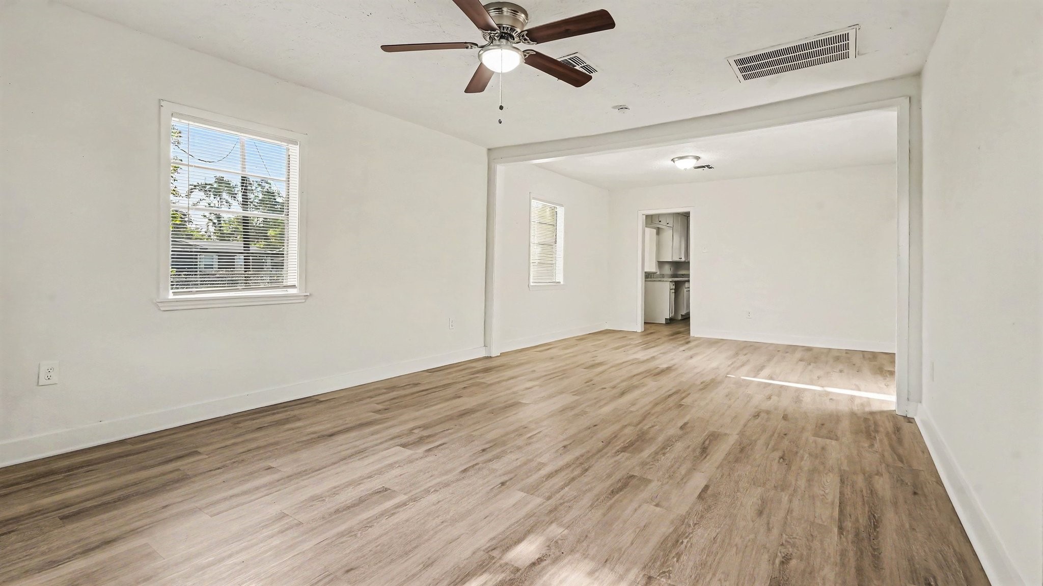 654 Ridge Drive Property Photo 3