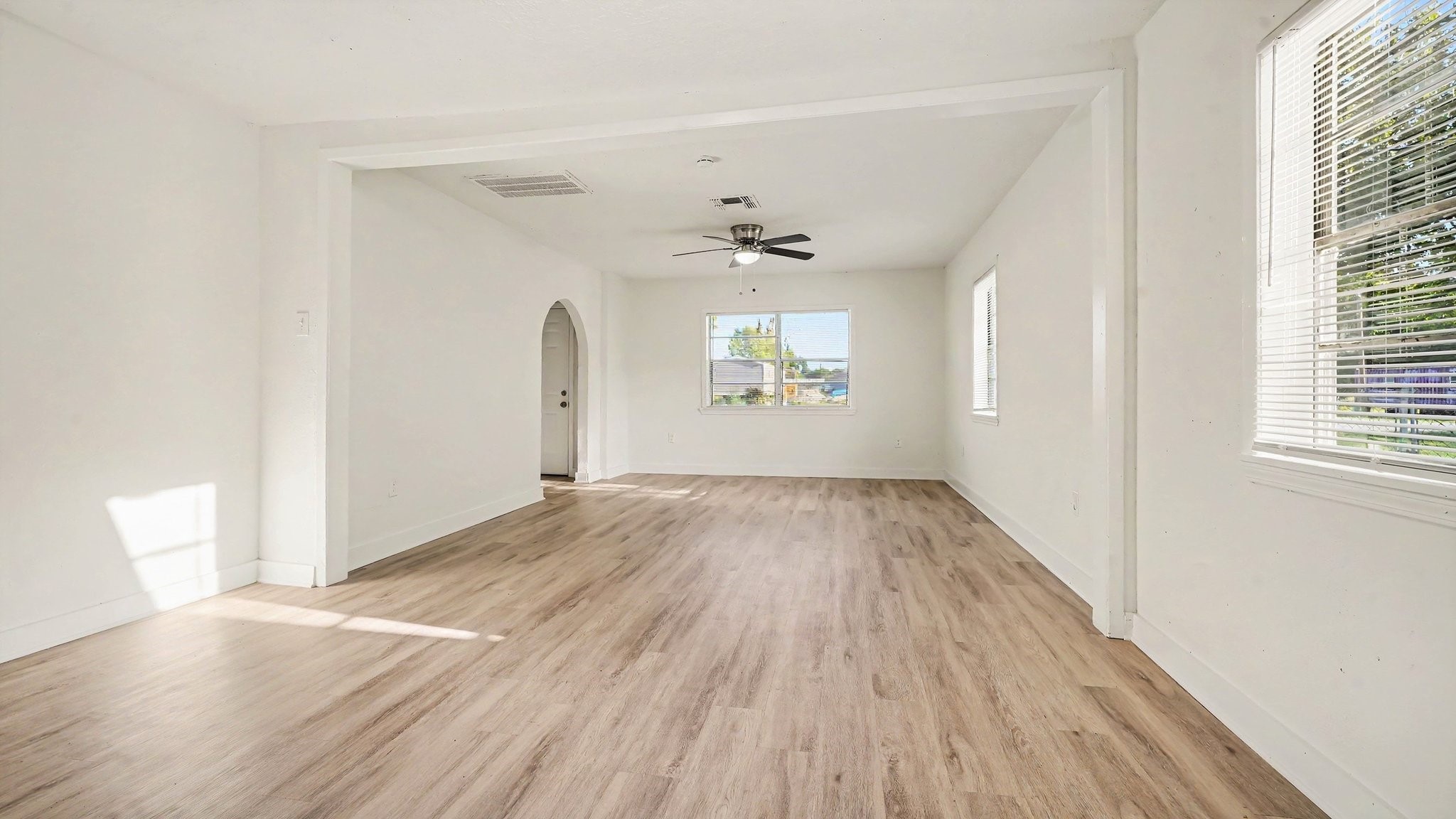 654 Ridge Drive Property Photo 4