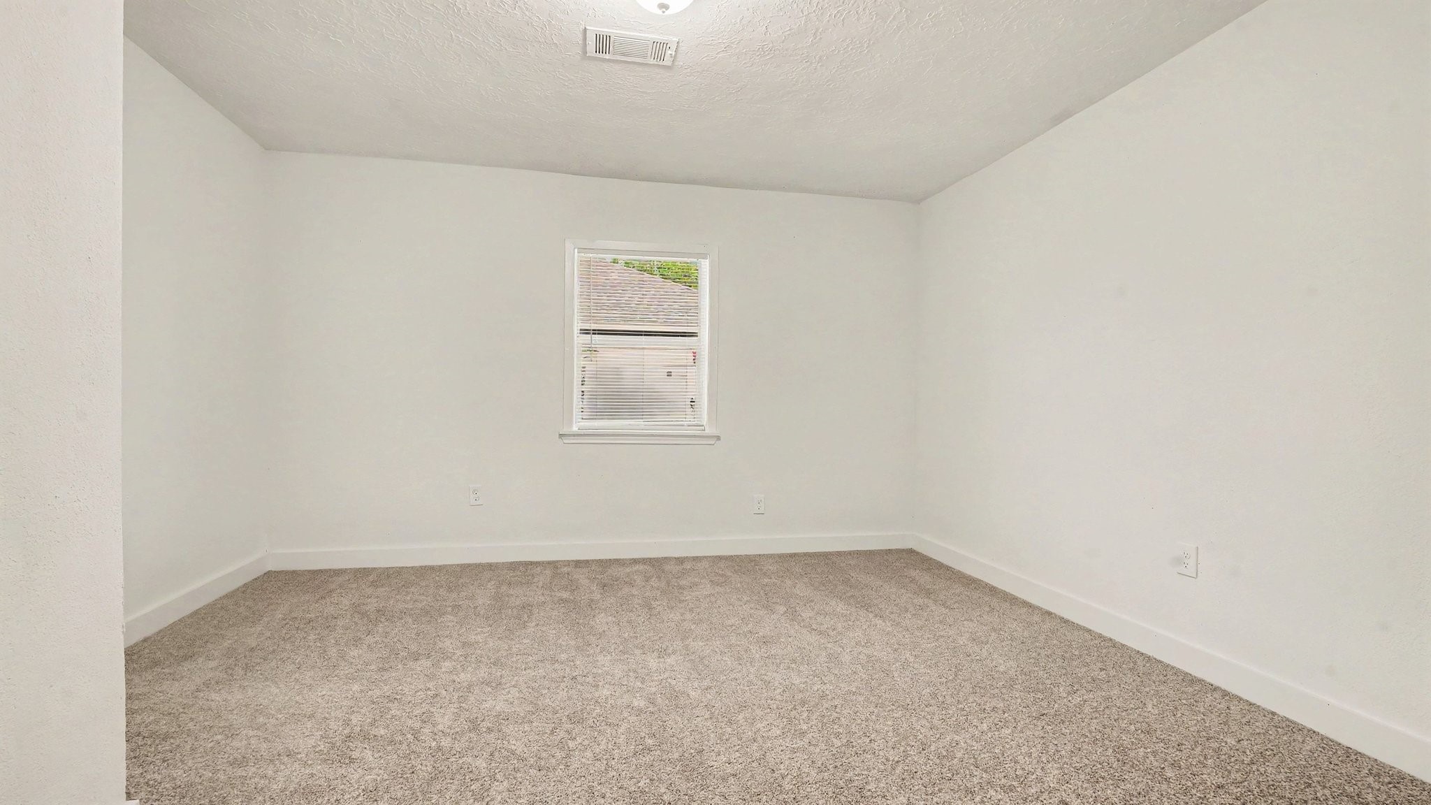 654 Ridge Drive Property Photo 12