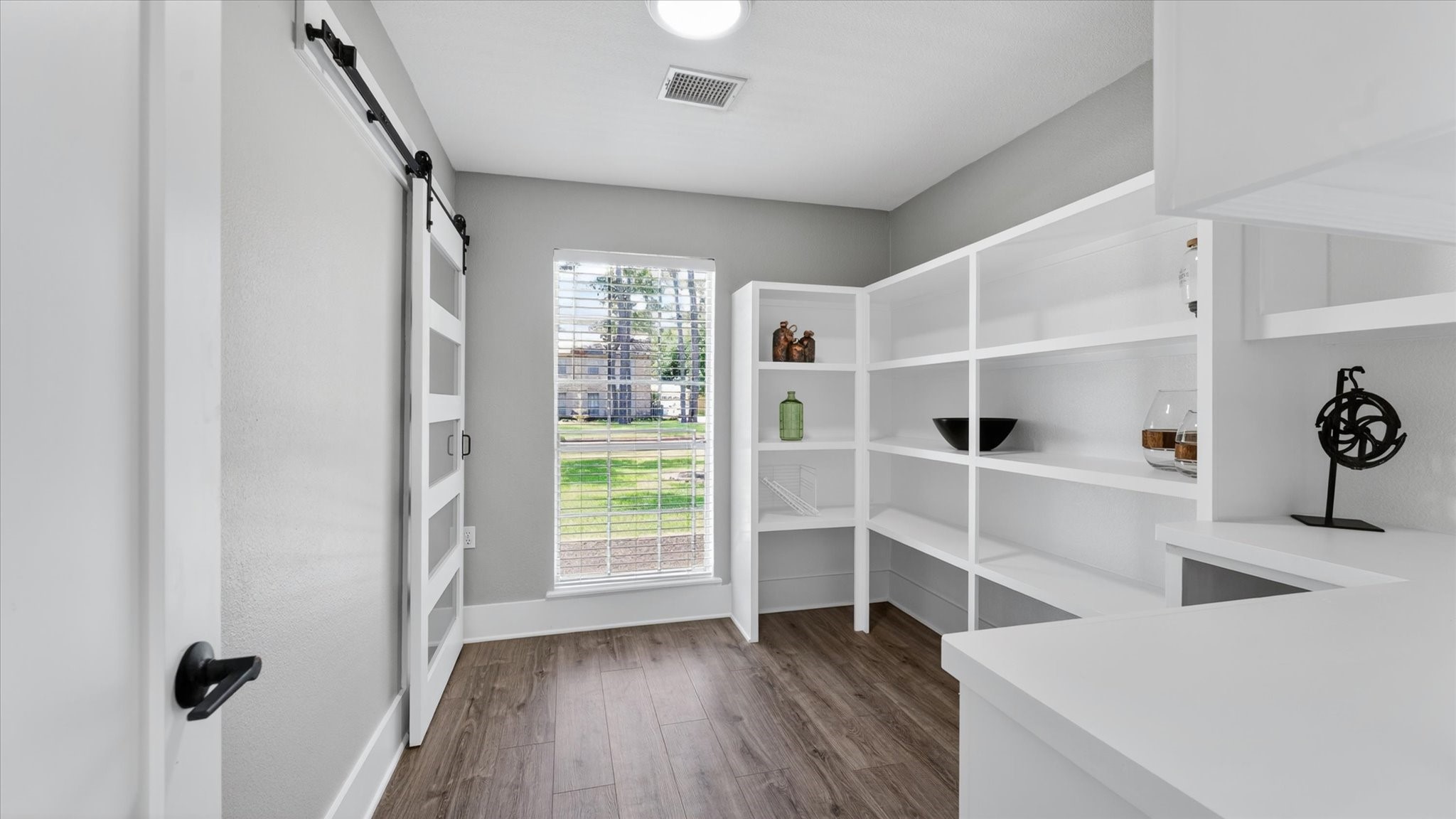 6310 Hickorycrest Drive Property Photo 20