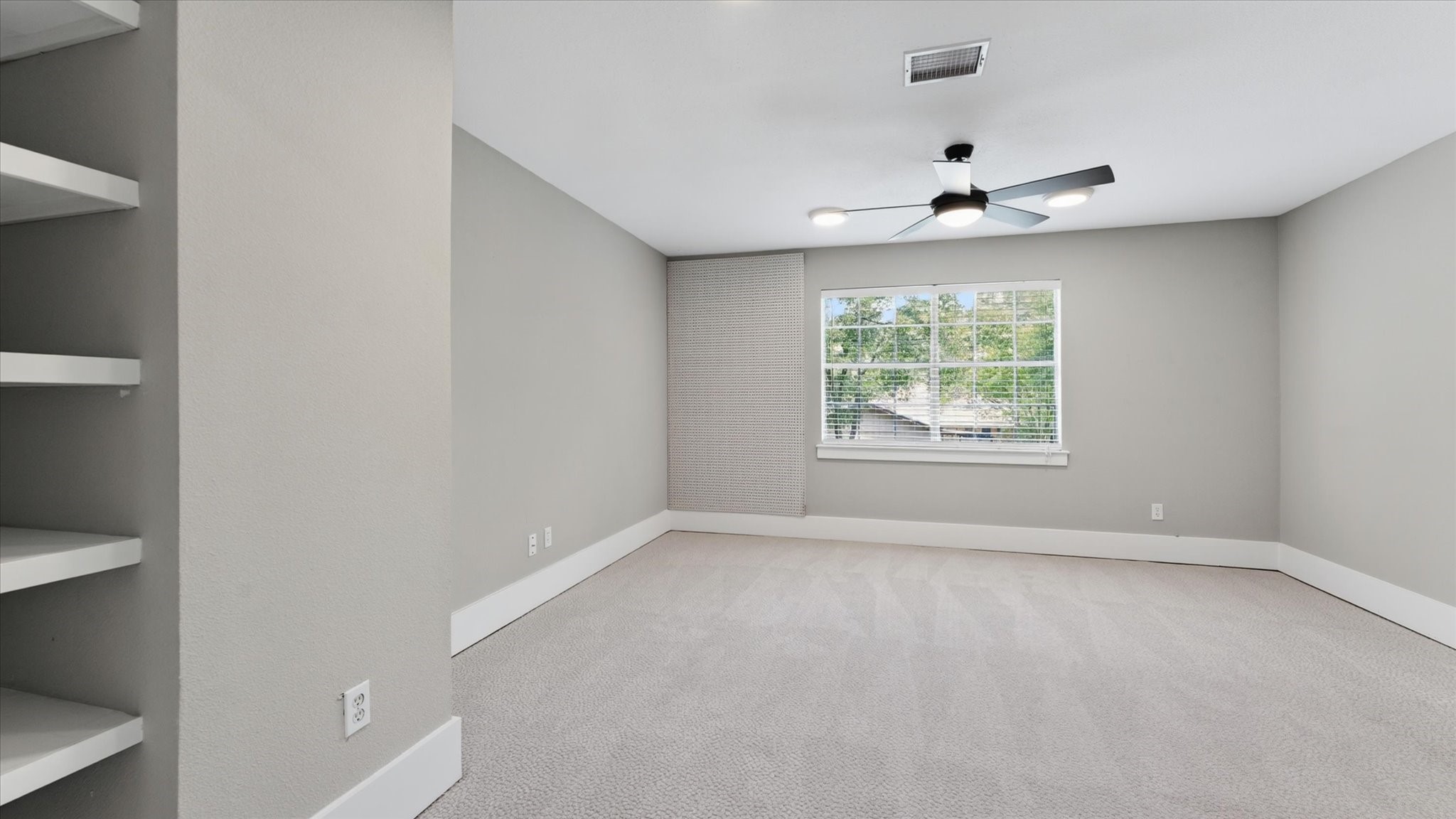 6310 Hickorycrest Drive Property Photo 40