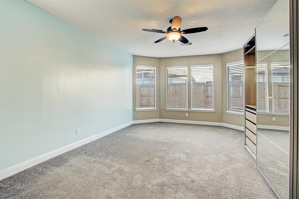 11022 Avery Oaks Lane Property Photo 9