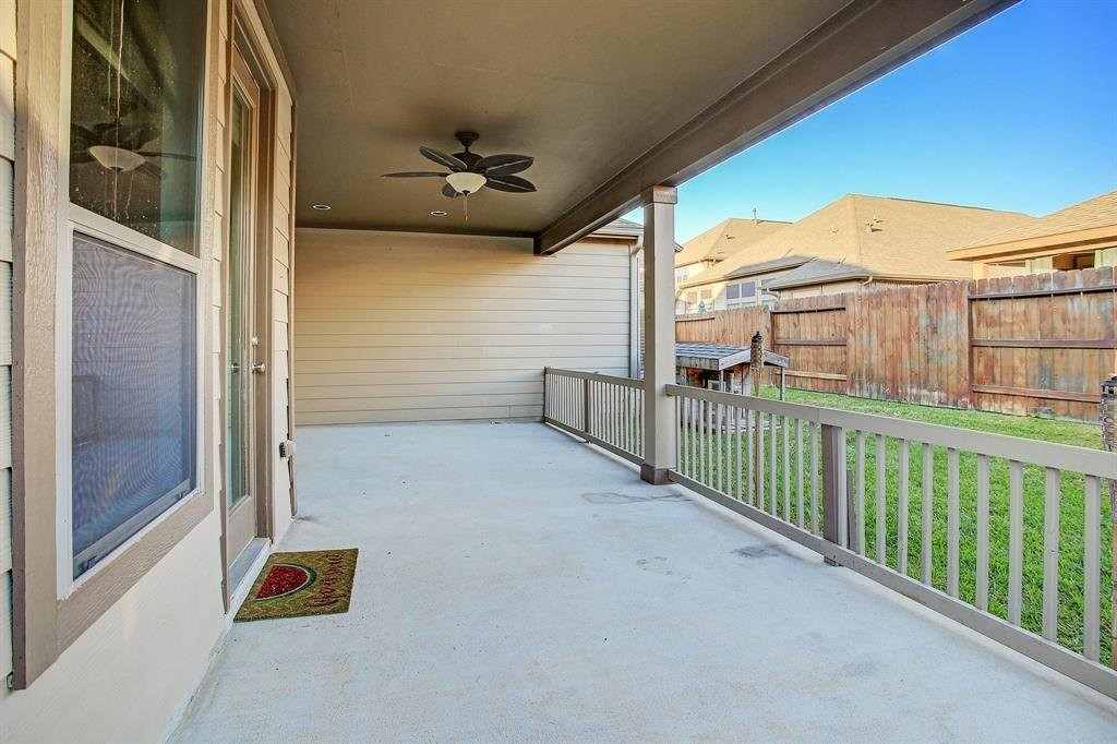 11022 Avery Oaks Lane Property Photo 13