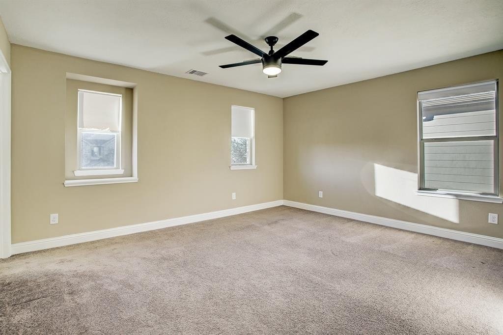 11022 Avery Oaks Lane Property Photo 17