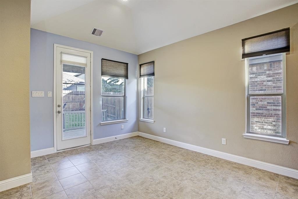 11022 Avery Oaks Lane Property Photo 20