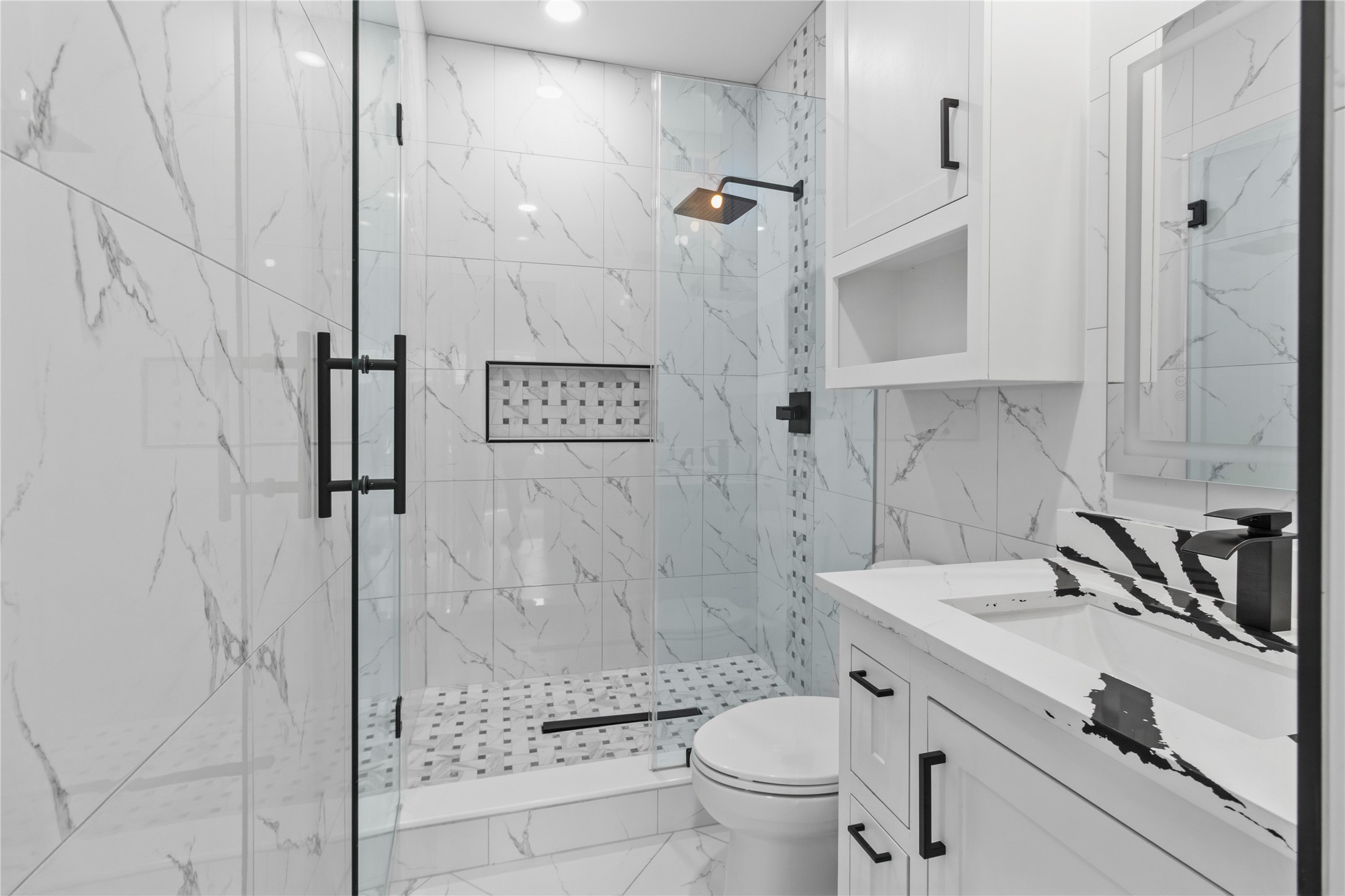 7912 Avenue E A Property Photo 5