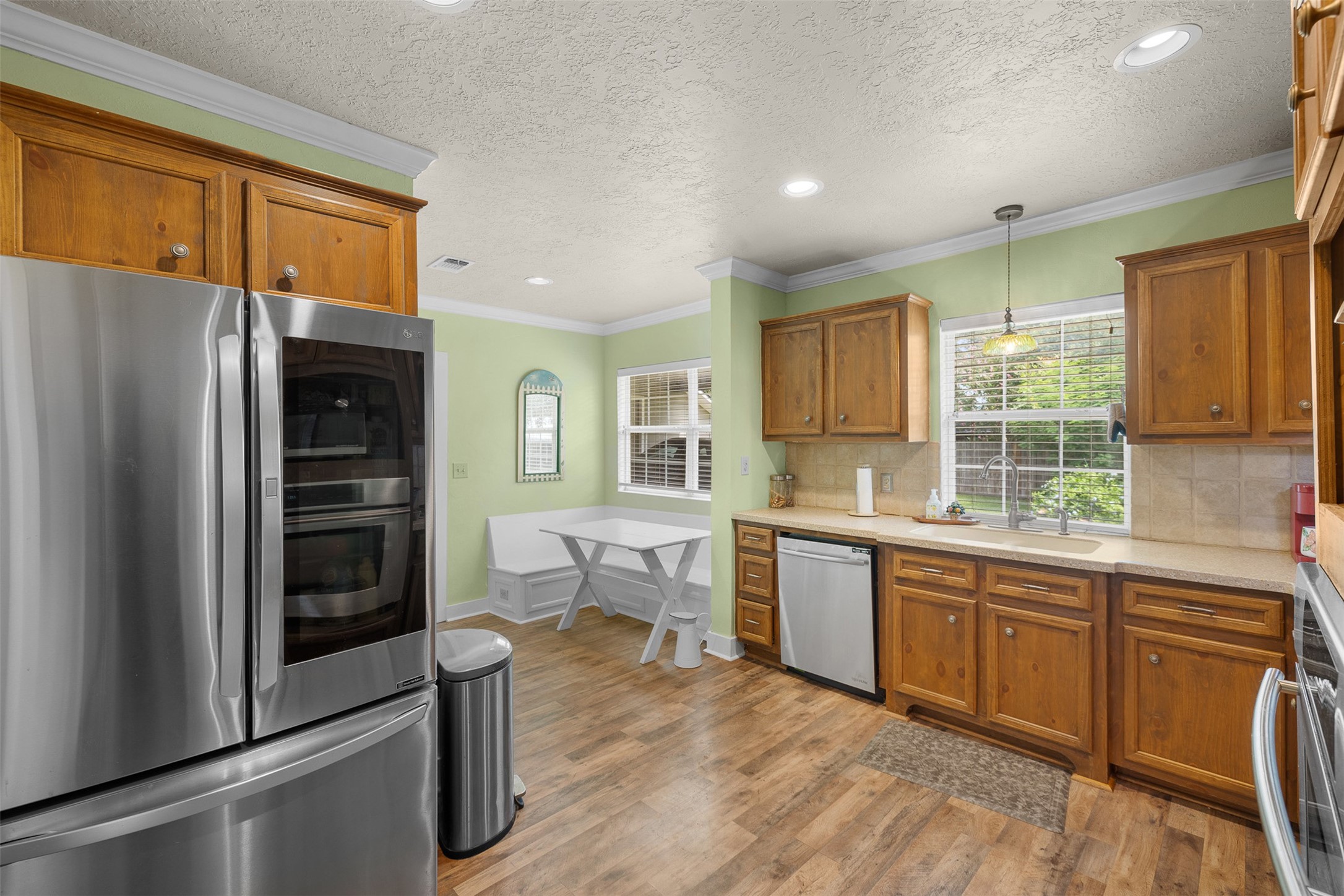 410 N Cochran Street Property Photo 17