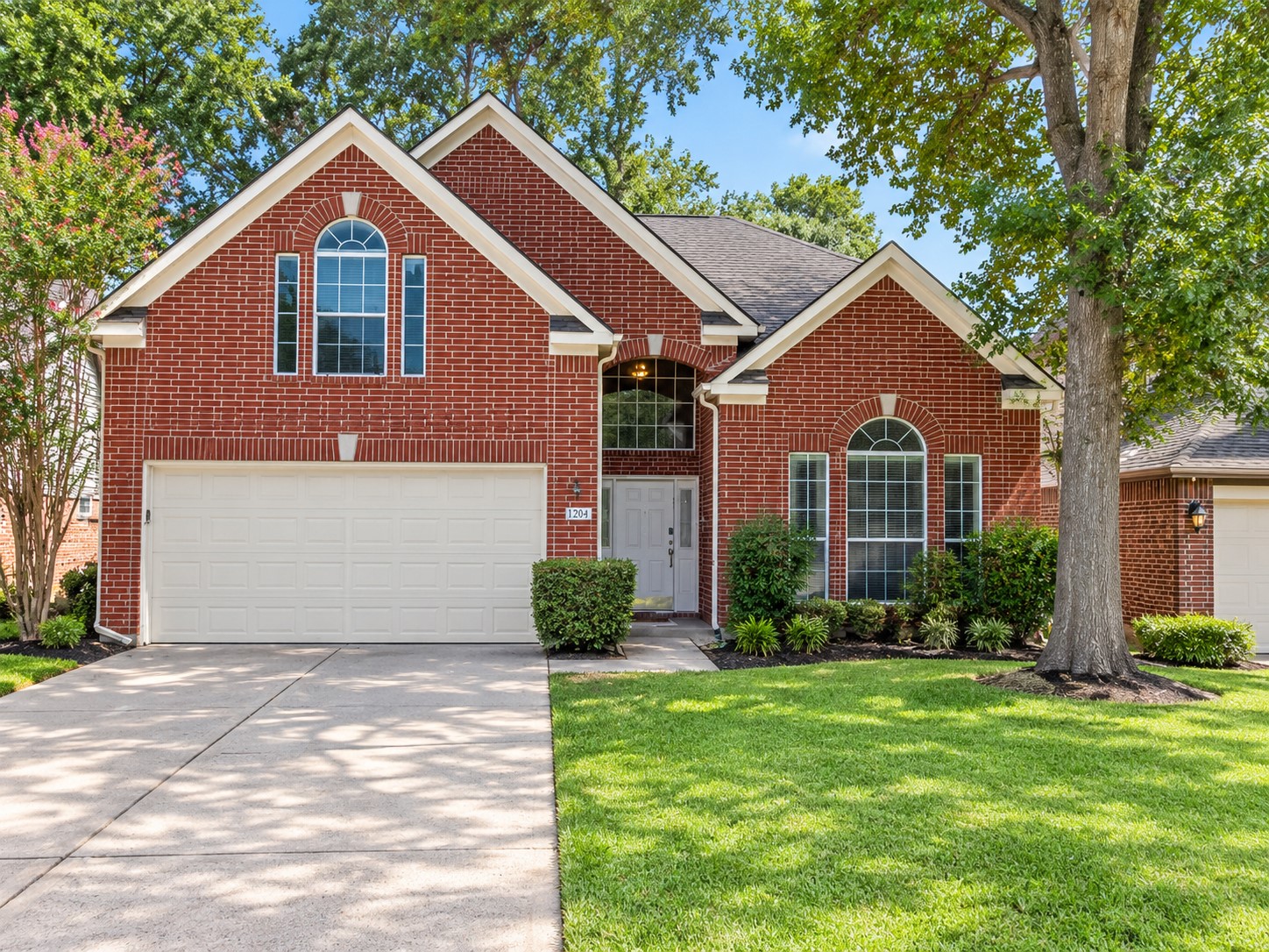 3803 Spruce Bay Drive Property Photo 1