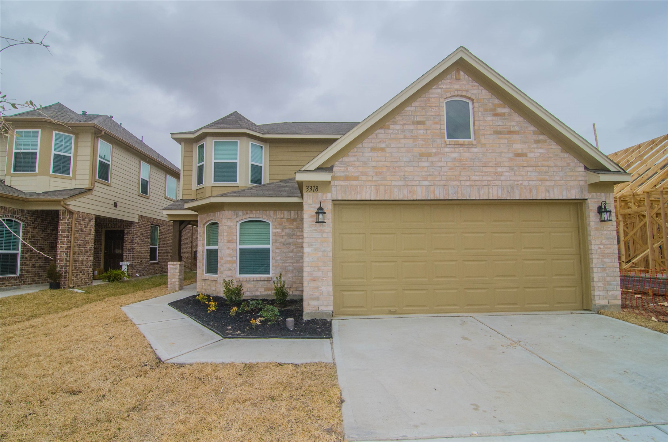 3318 Madison Elm Street Property Photo 1
