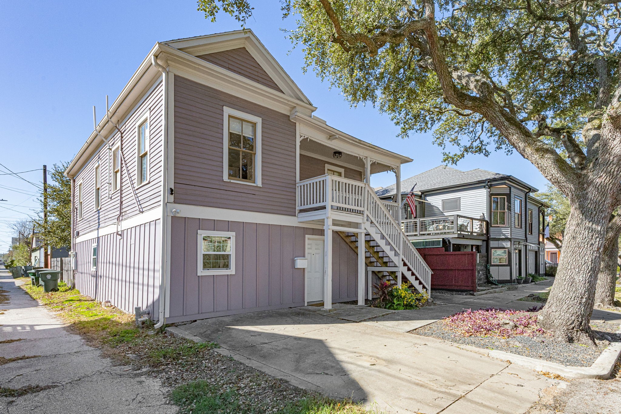 1811 30th Street Property Photo 2