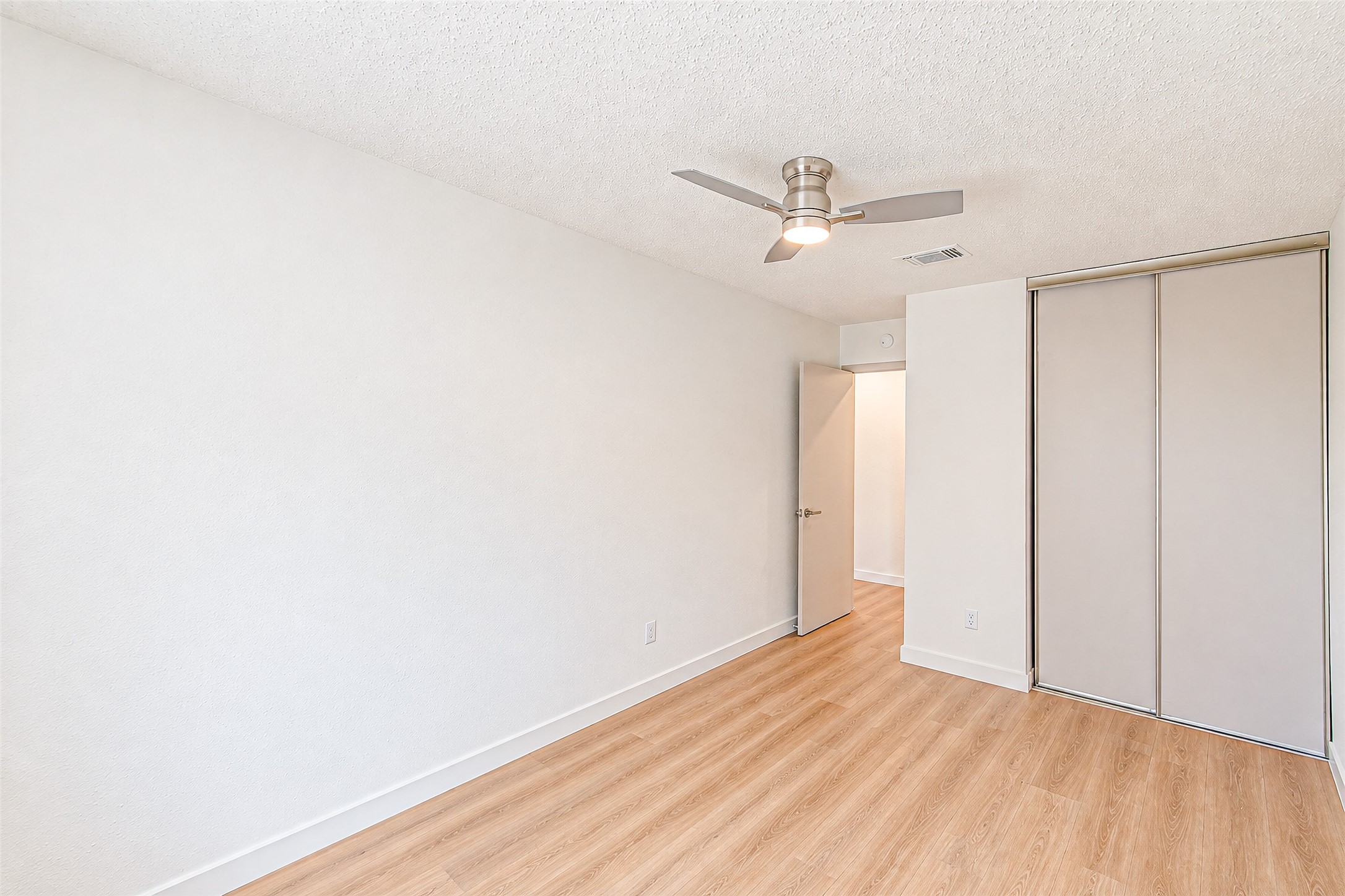 18015 Brooknoll Drive Property Photo 31