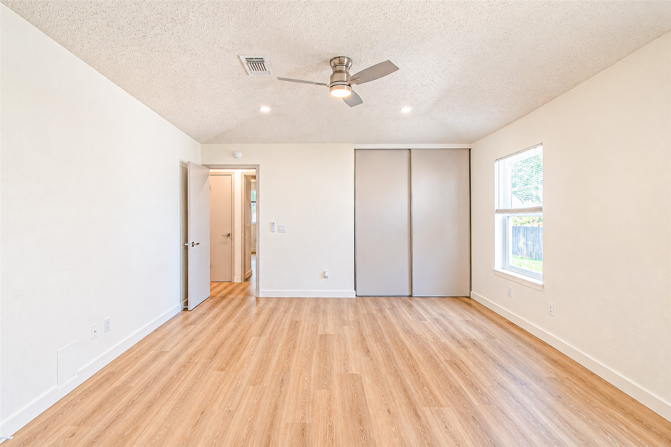 18015 Brooknoll Drive Property Photo 33