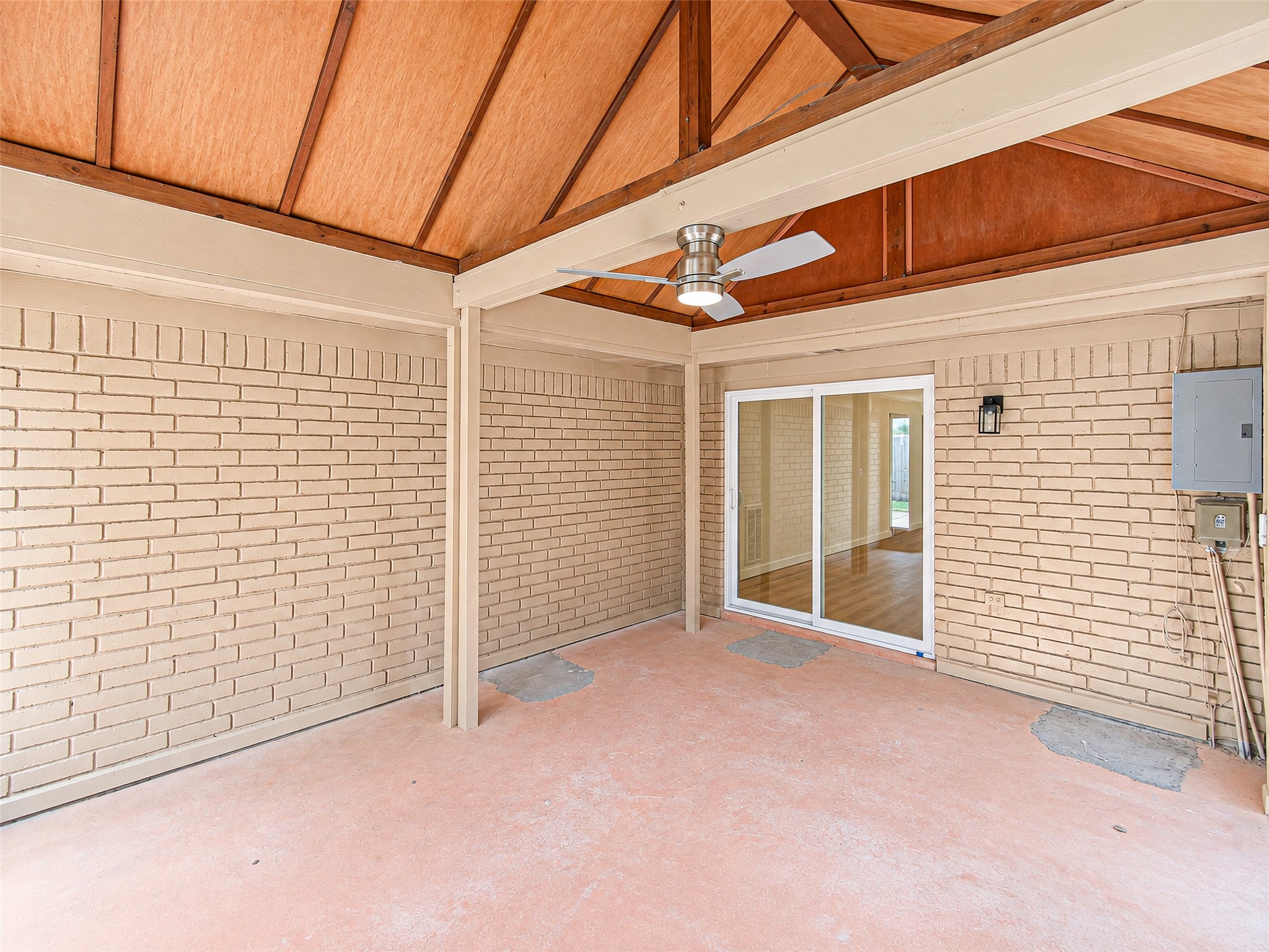 18015 Brooknoll Drive Property Photo 40
