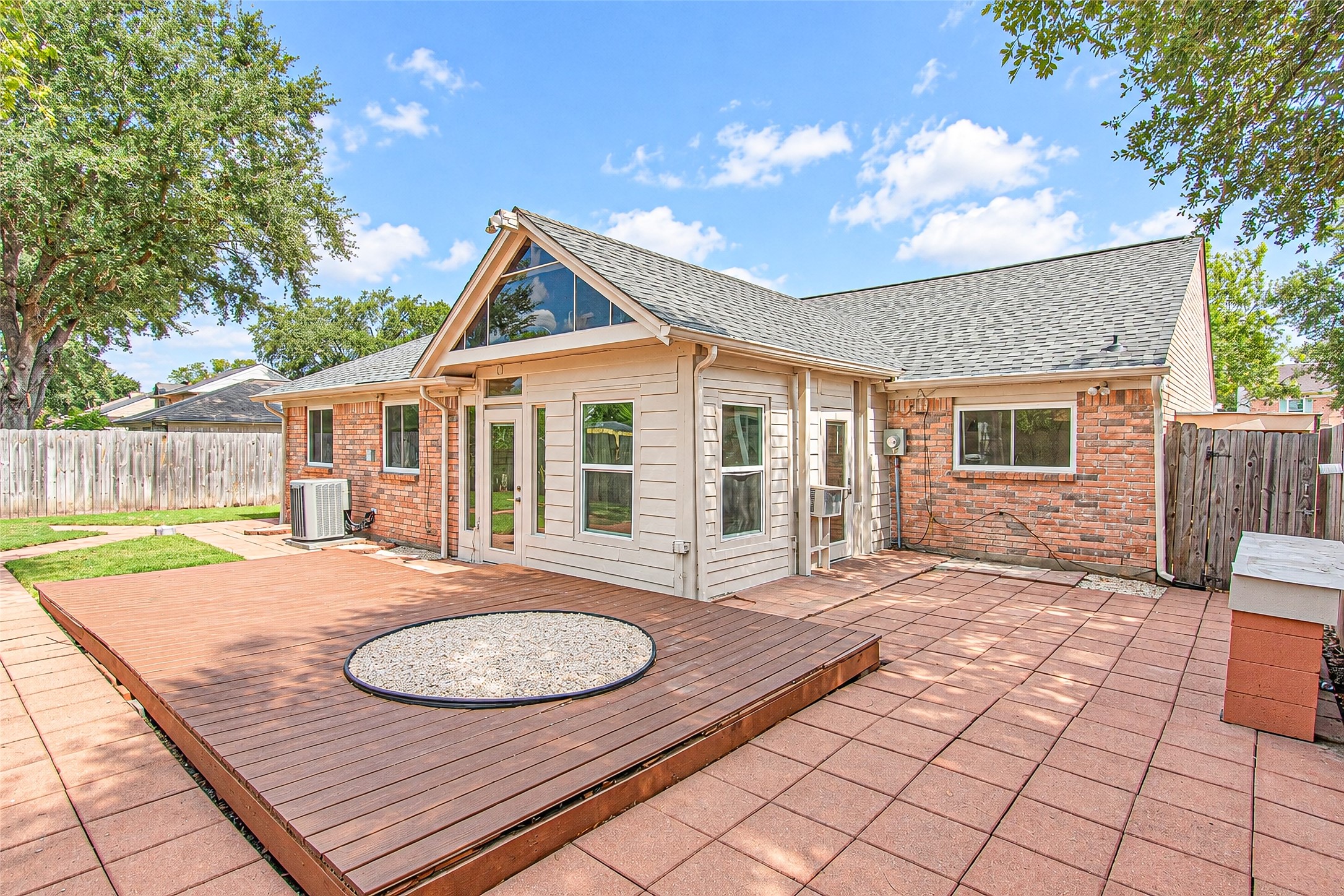18015 Brooknoll Drive Property Photo 43