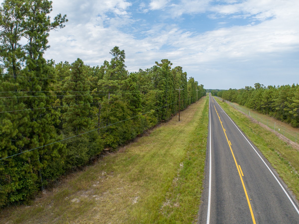 8330 Fm 355 Property Photo 1
