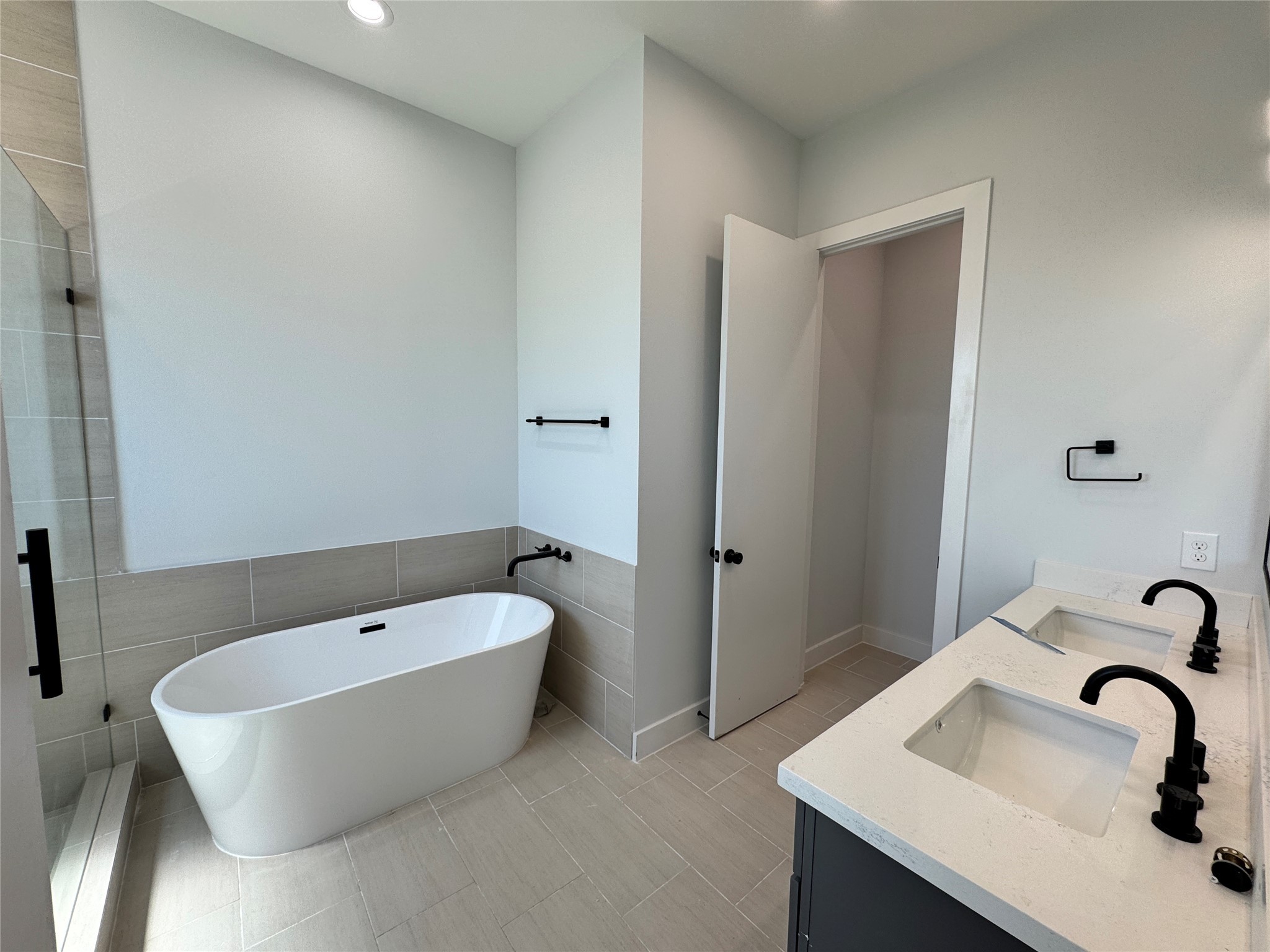 3605 Mount Pleasant Street Property Photo 27