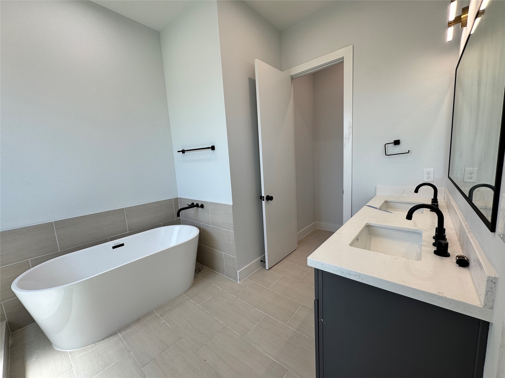 3605 Mount Pleasant Street Property Photo 29