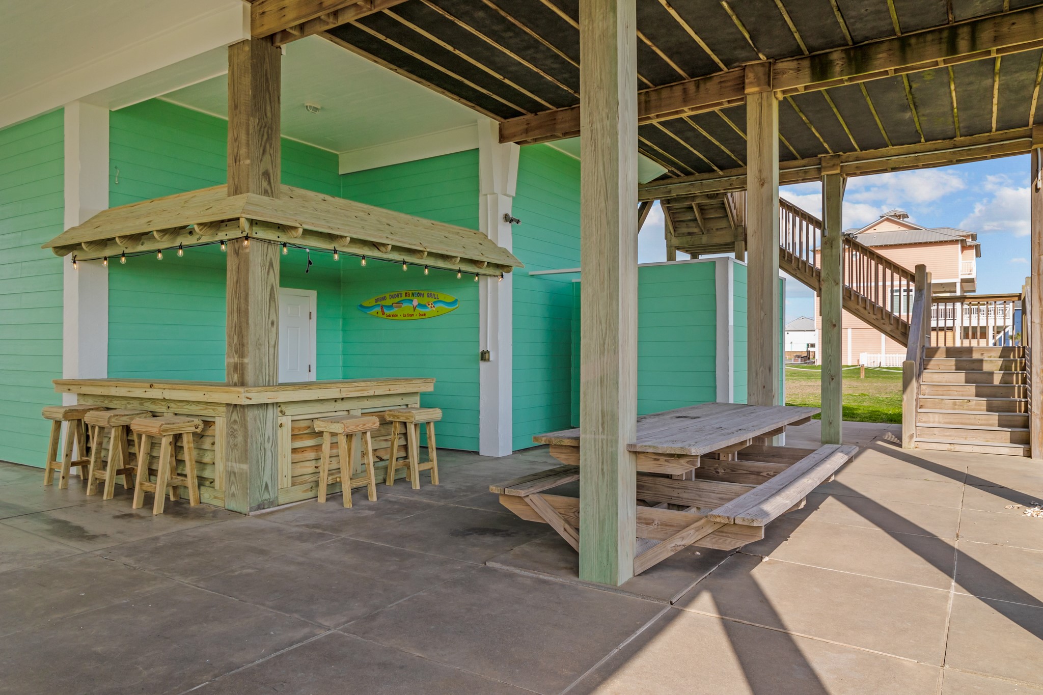 2396 Sand Drift Lane Property Photo 5