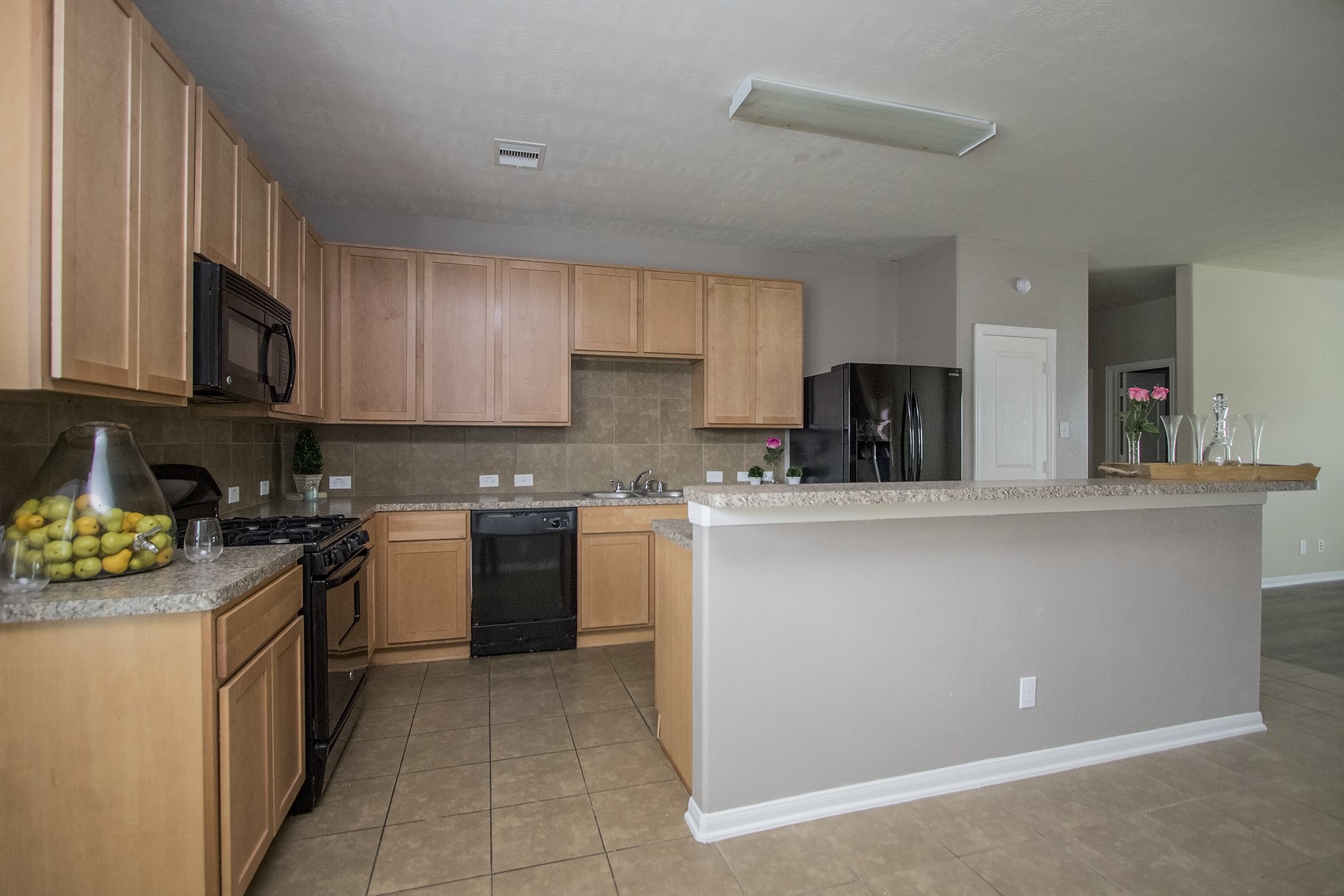 2209 Onyx Court Property Photo 9