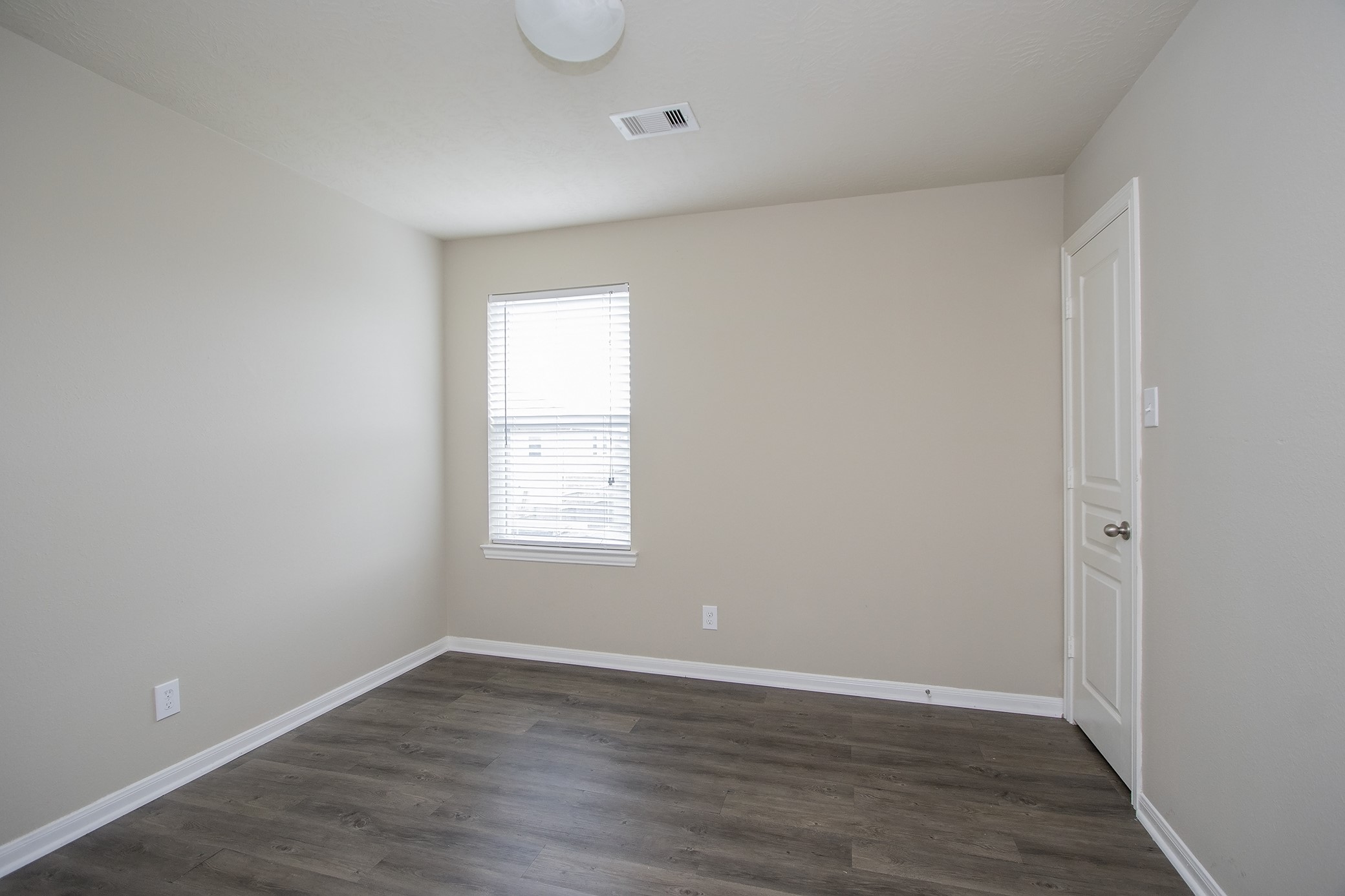 2209 Onyx Court Property Photo 26
