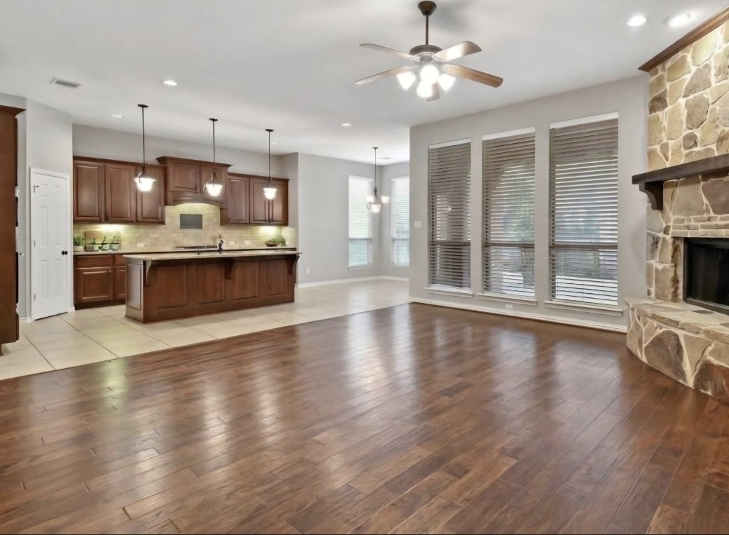 3318 Sunset Field Lane Property Photo 5