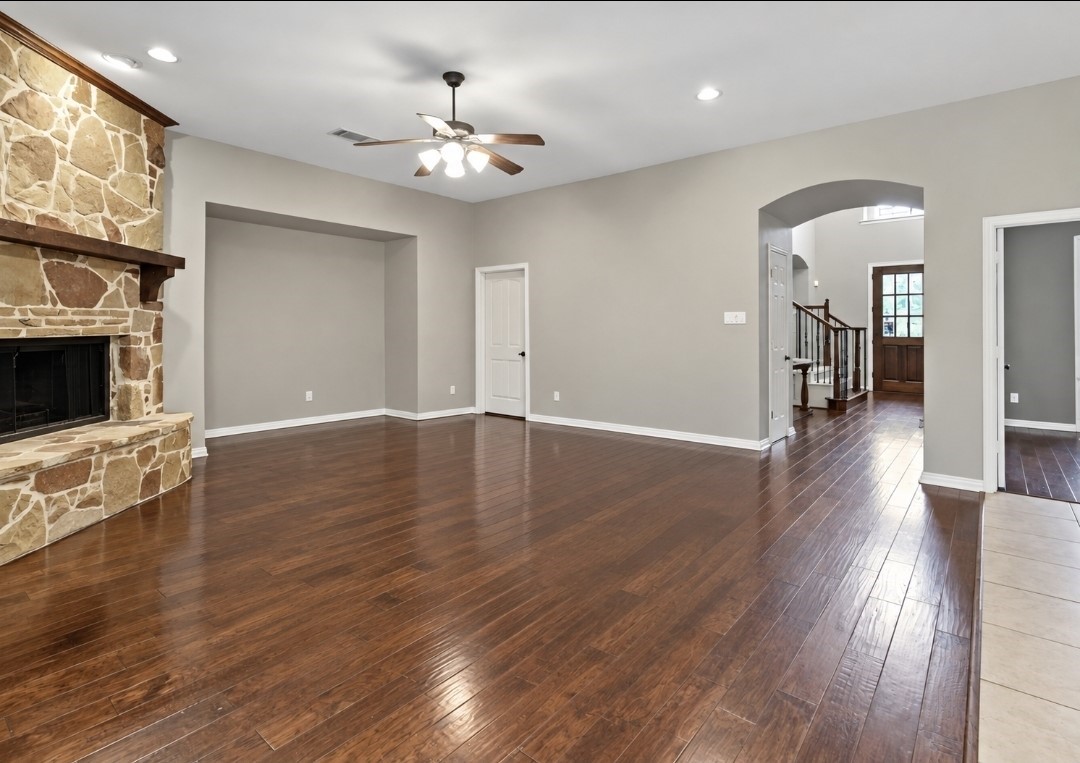 3318 Sunset Field Lane Property Photo 7