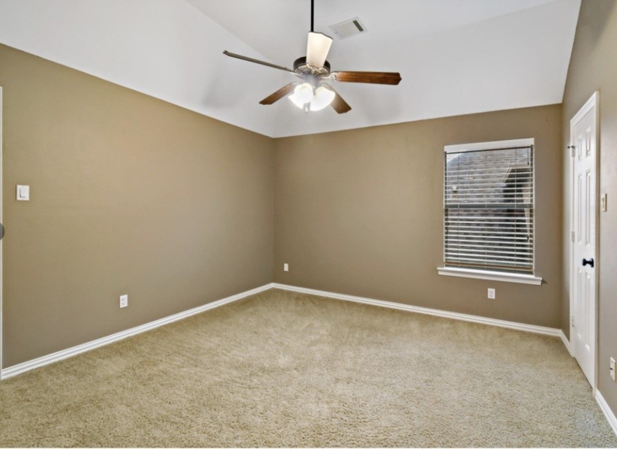3318 Sunset Field Lane Property Photo 14