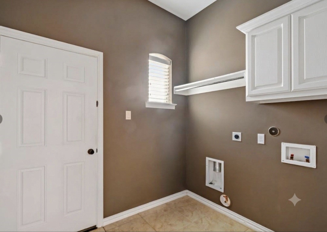 3318 Sunset Field Lane Property Photo 18