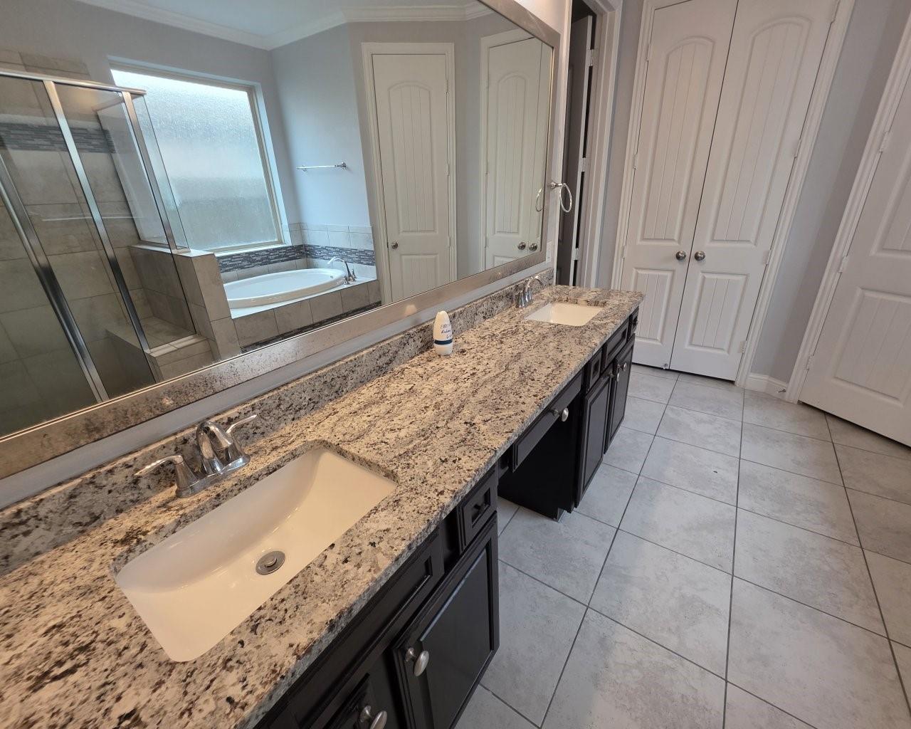 13803 Village Glen Lane, Rosharon Tx 77583 Property Photo 12