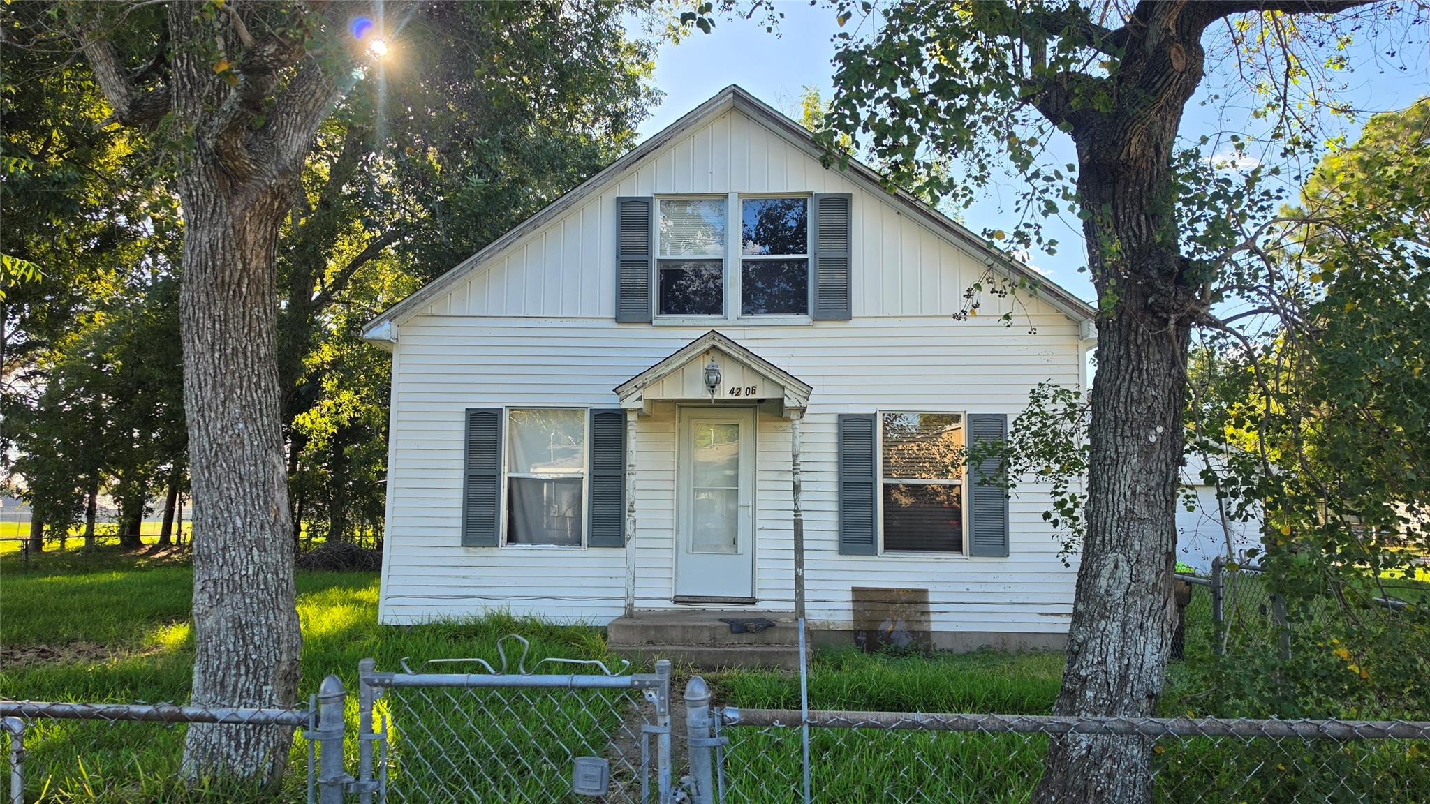 4206 Sycamore Avenue, Bay City Tx 77414 Property Photo 3