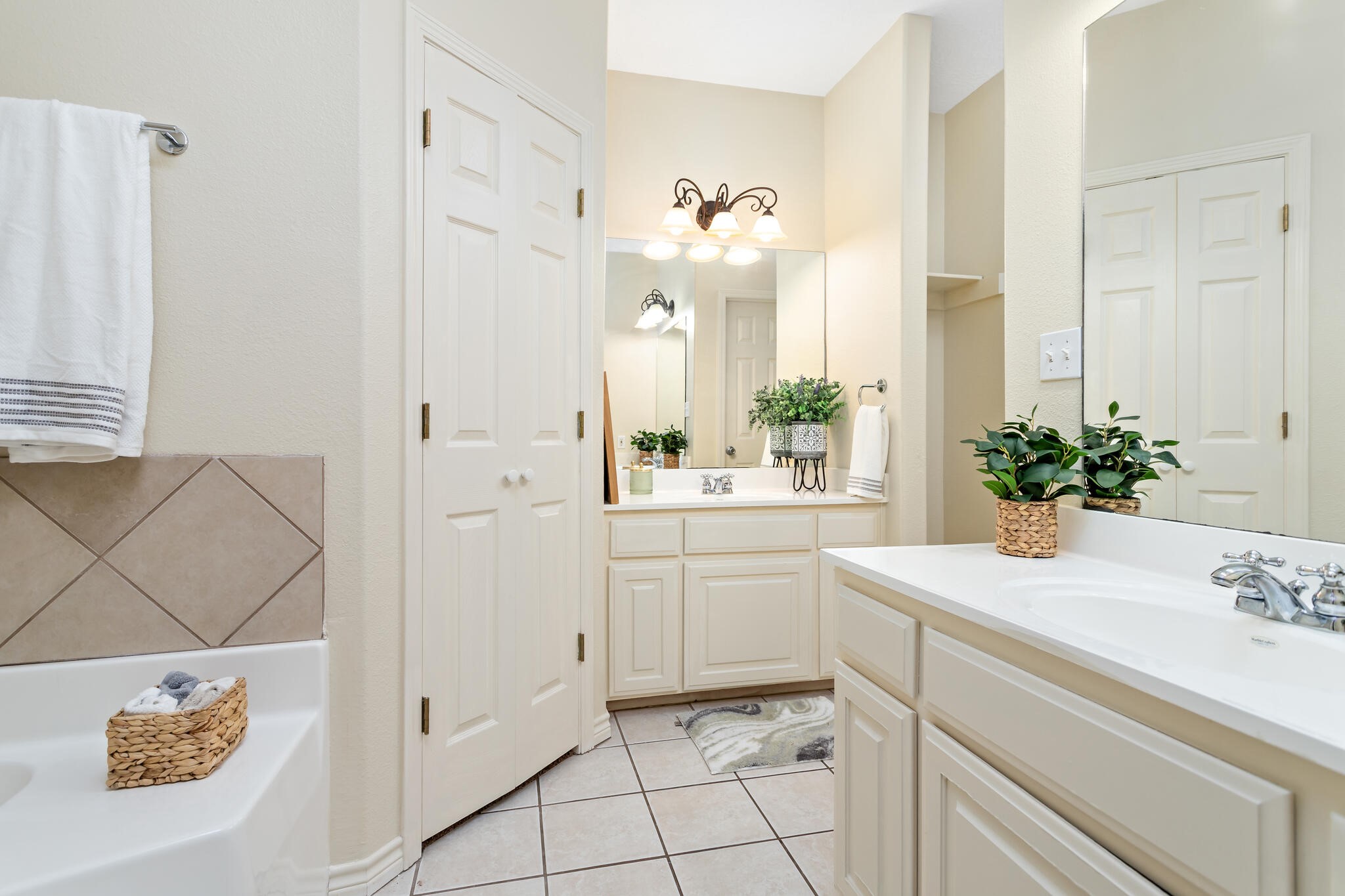 21 Stephens Lane Property Photo 24