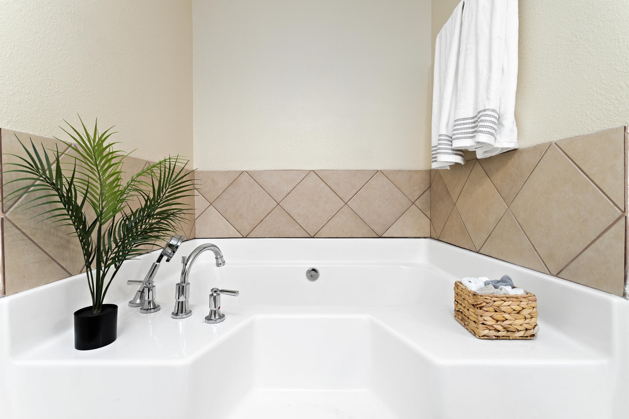 21 Stephens Lane Property Photo 25