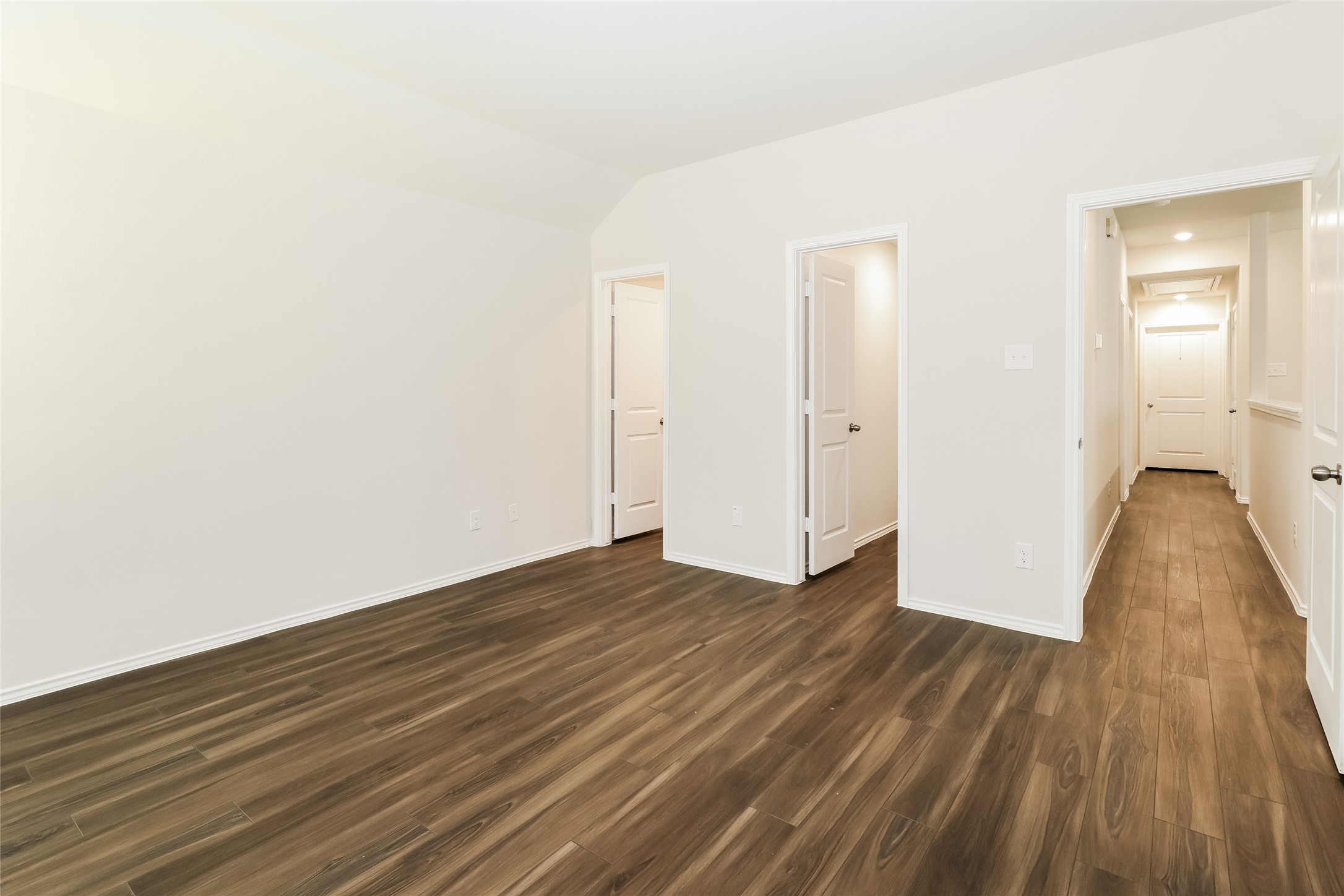 2321 Blue Opal Lane Property Photo 6