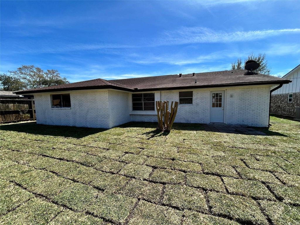 3822 Ebbtide Drive Property Photo 12