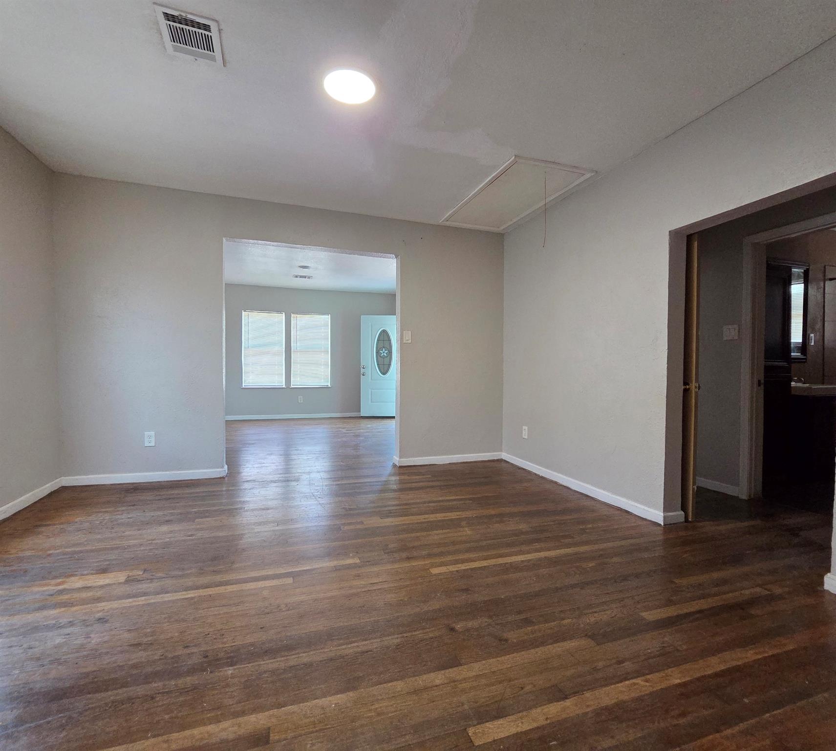 1036 Caperton Street Property Photo 7