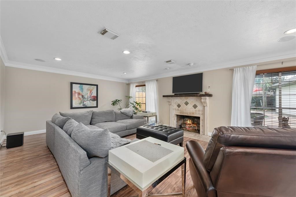 2105 Meadow Parkway N N Property Photo 14