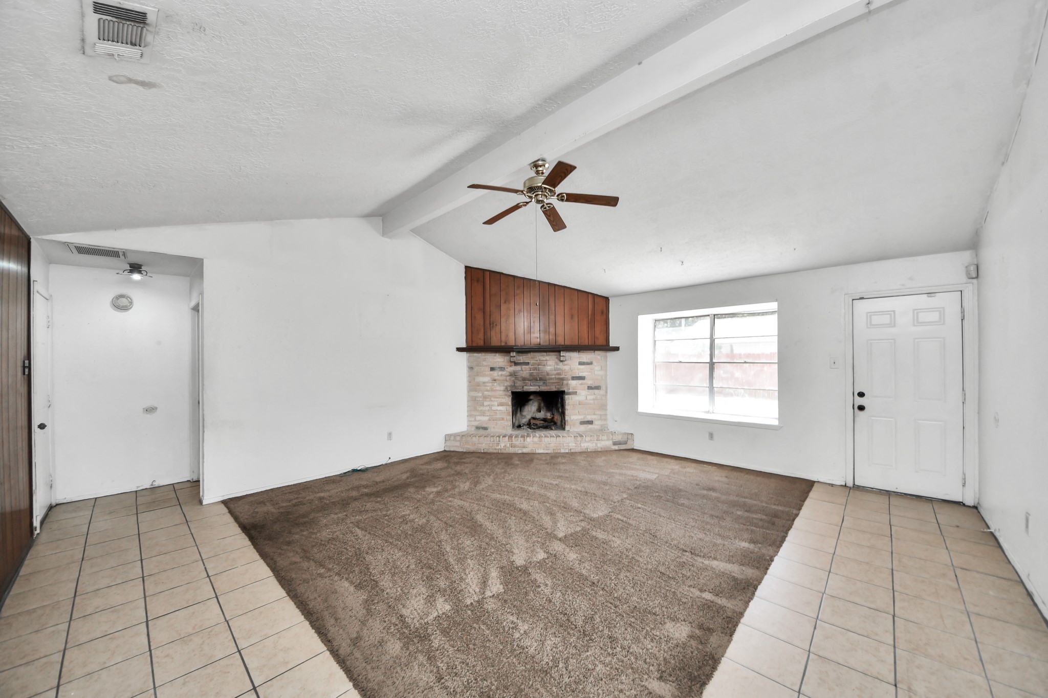 9502 Spiralwood Lane Property Photo 11