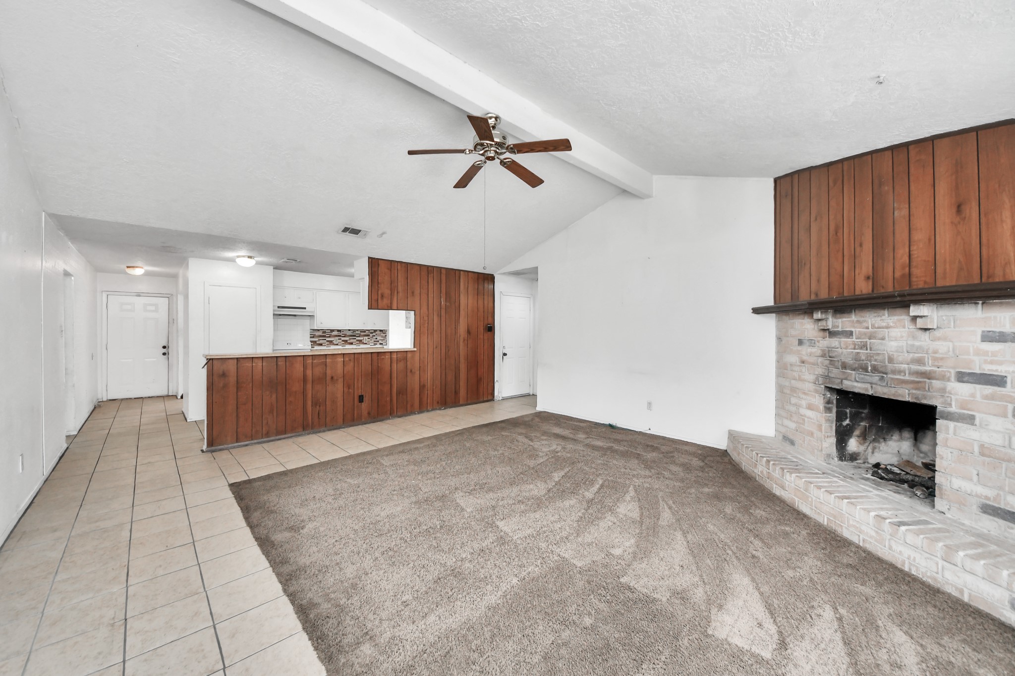 9502 Spiralwood Lane Property Photo 12