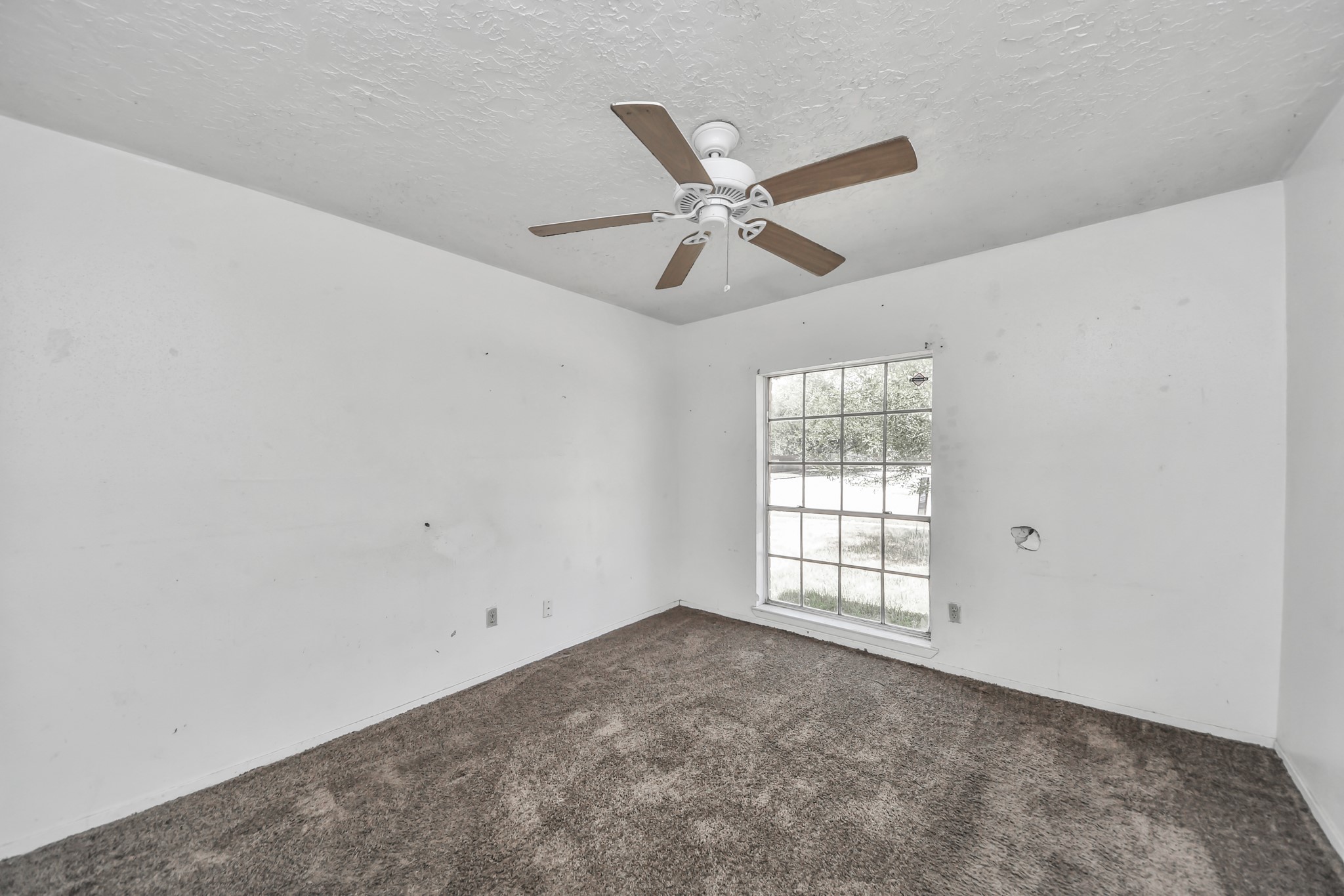 9502 Spiralwood Lane Property Photo 33