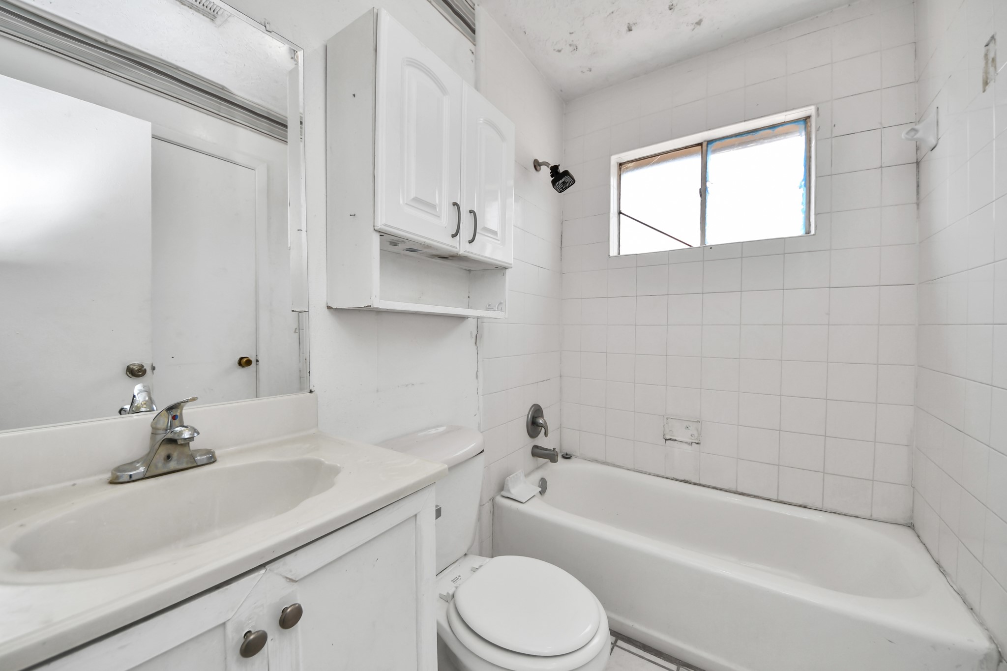 9502 Spiralwood Lane Property Photo 35