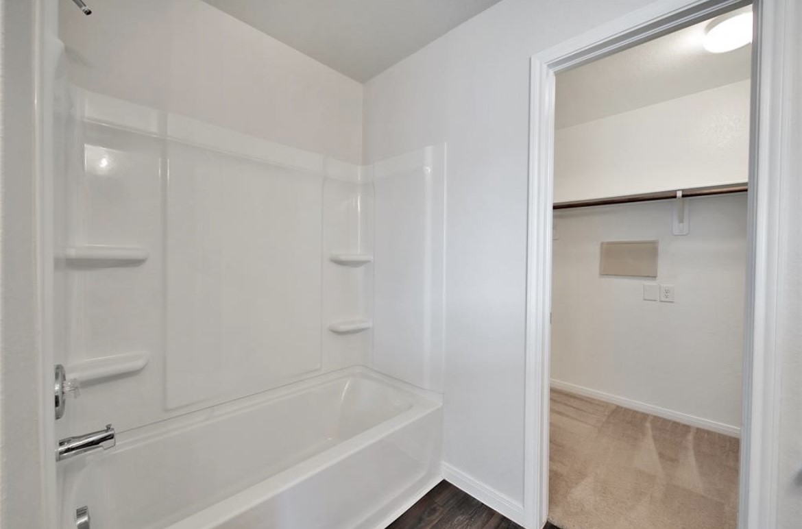 10118 Dawson Hill Lane Property Photo 11