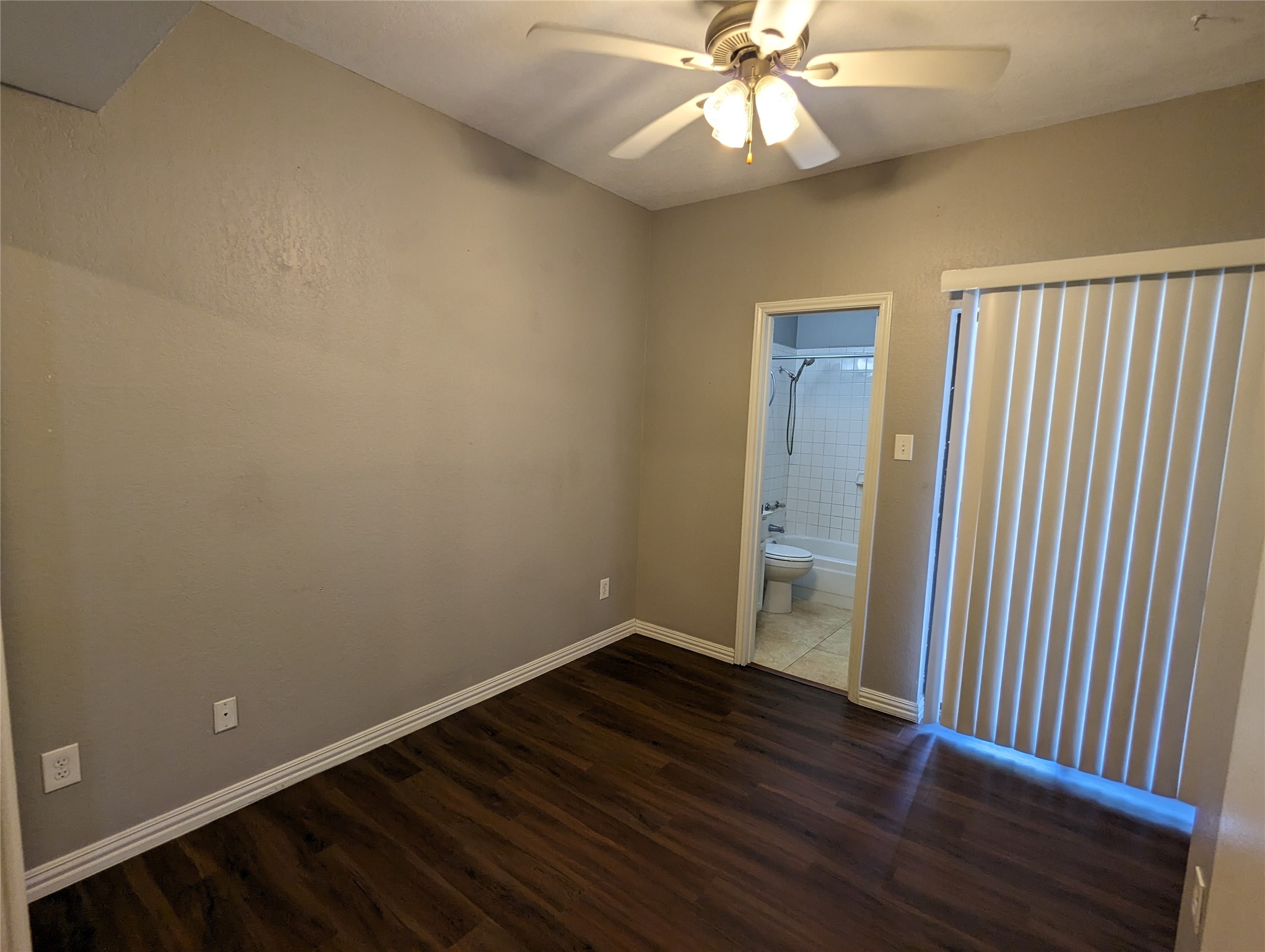 601 Nelray Boulevard 3 Property Photo 8