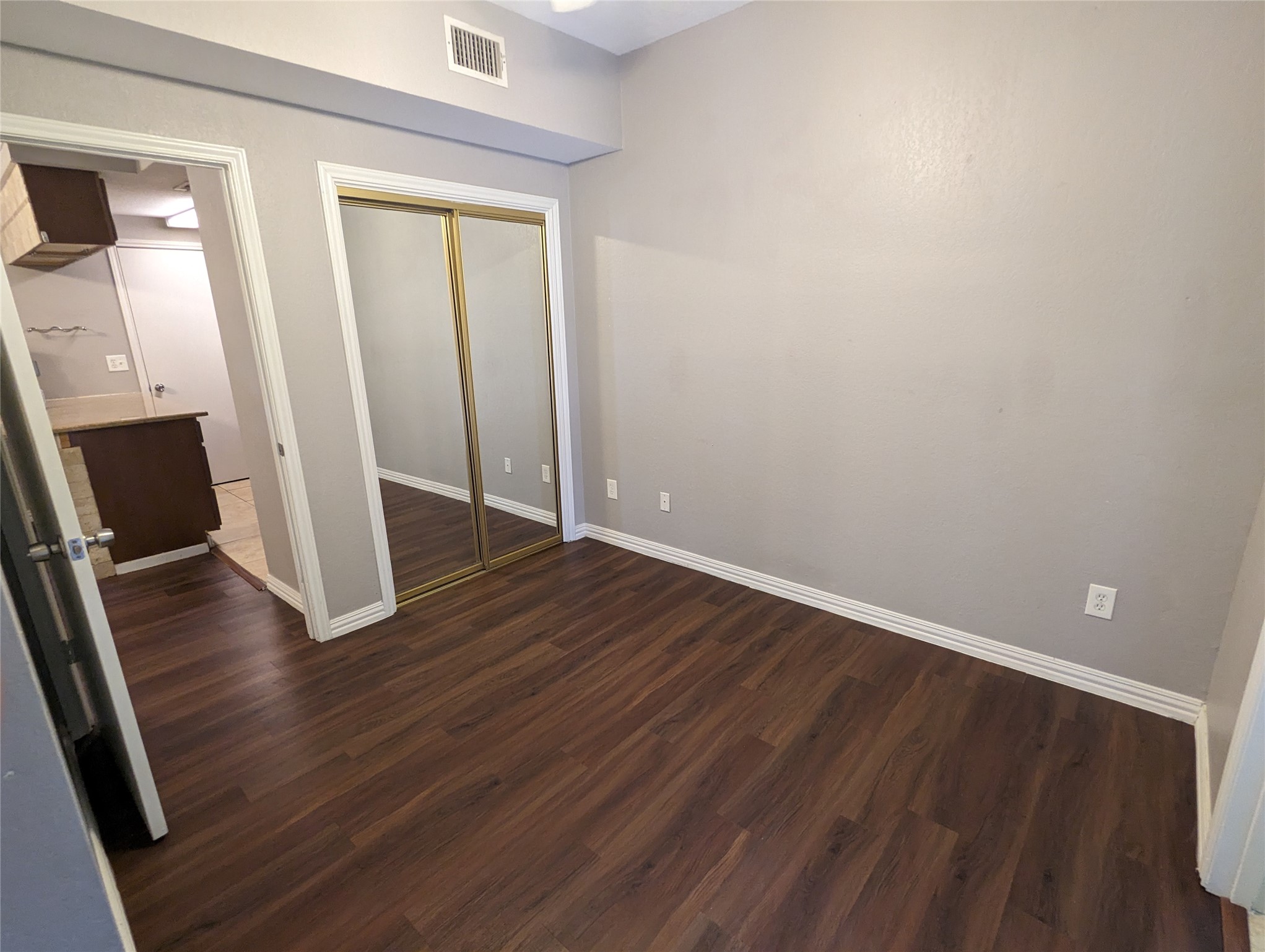 601 Nelray Boulevard 3 Property Photo 9