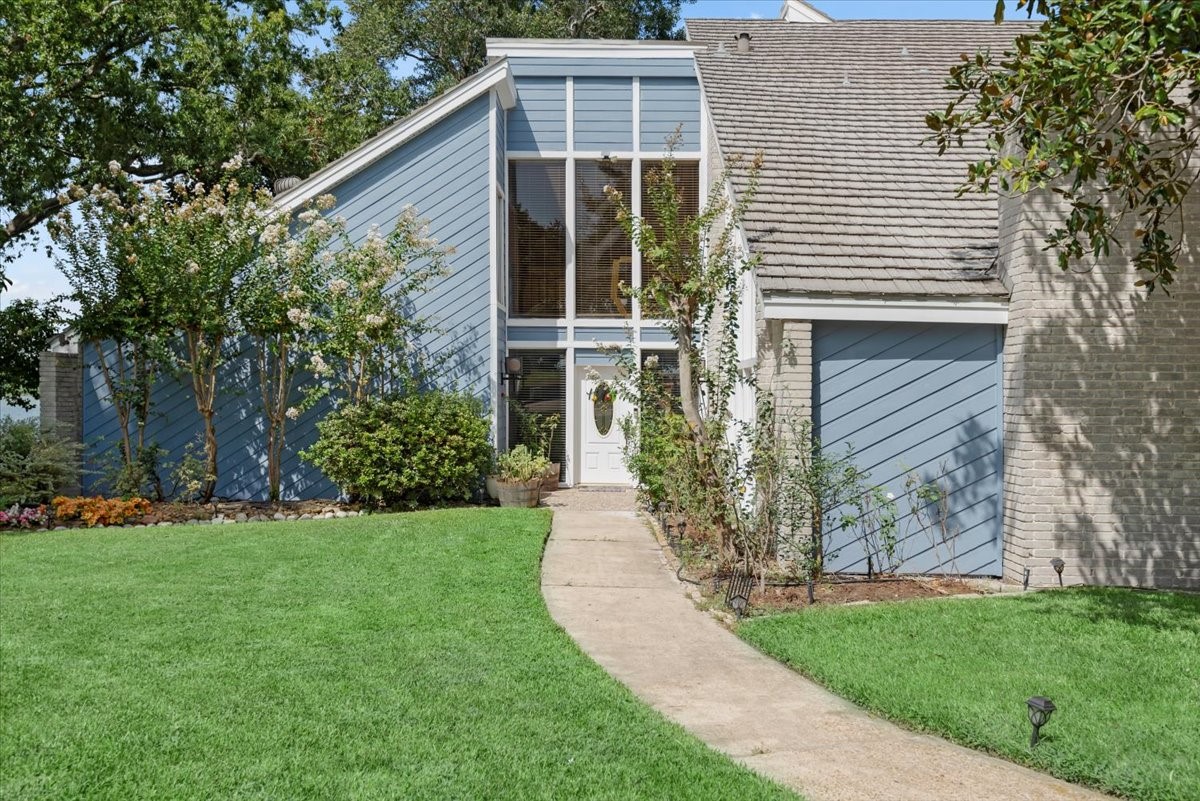 20347 Allegro Shores Lane Property Photo 6