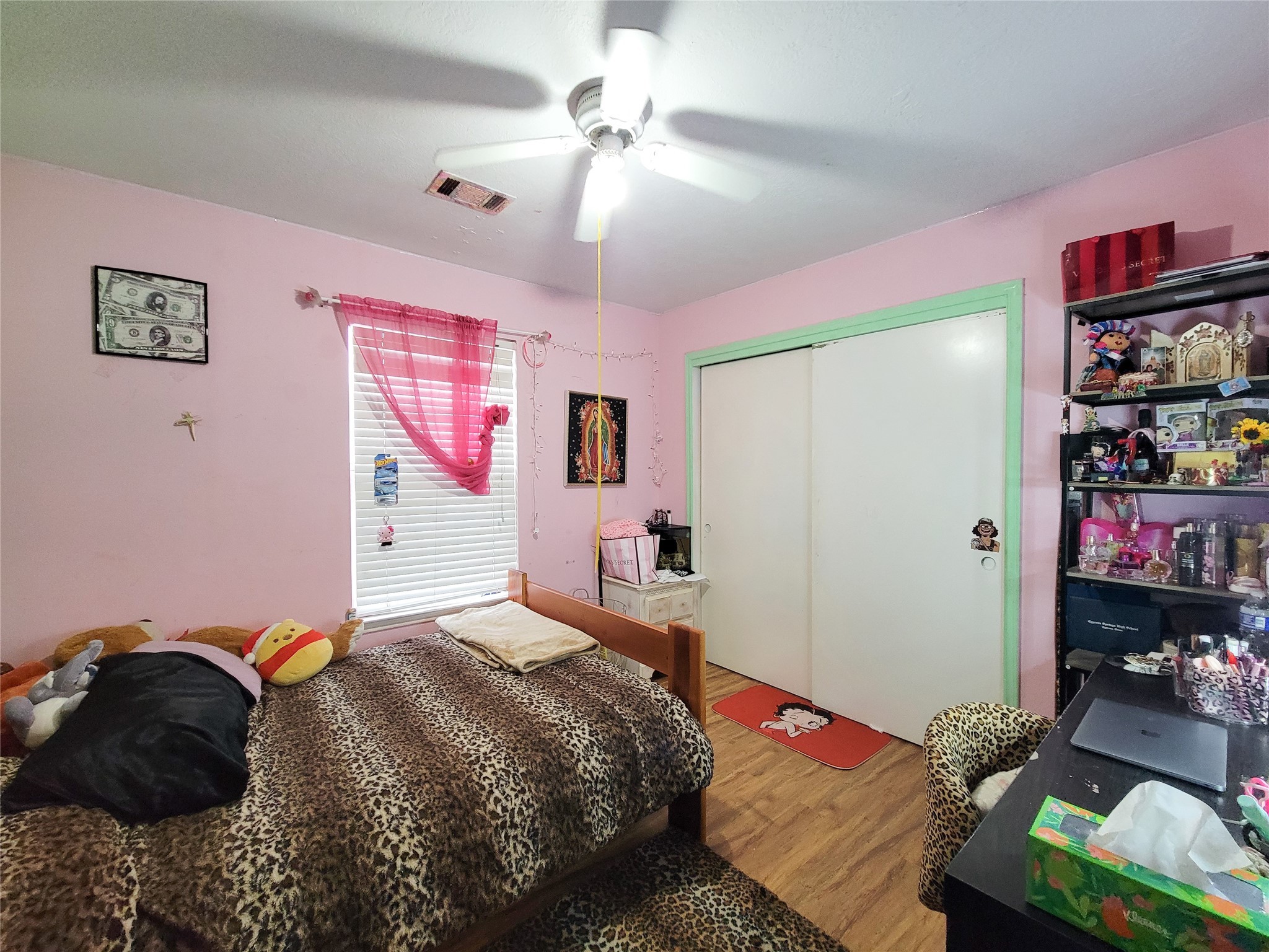 19910 Willowbrook Drive Property Photo 15