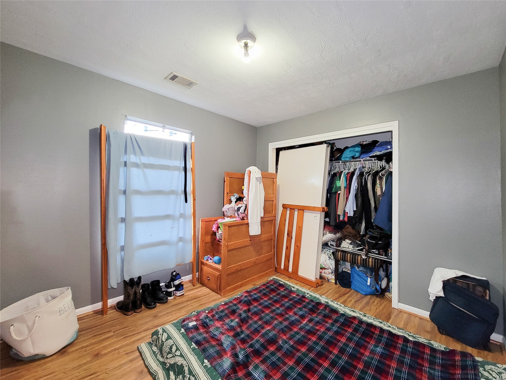 19910 Willowbrook Drive Property Photo 16