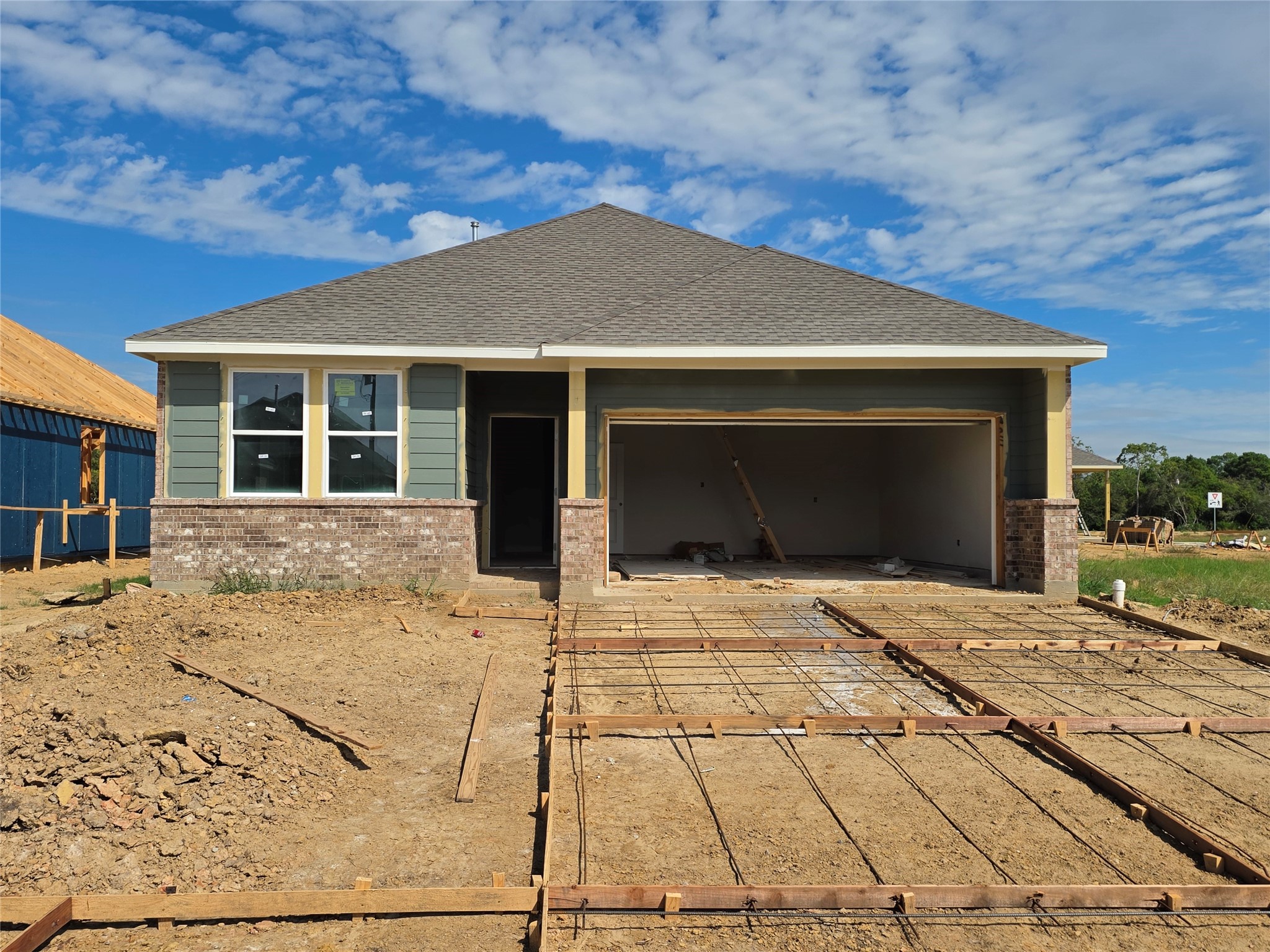 1418 Friendship Trail Property Photo 1