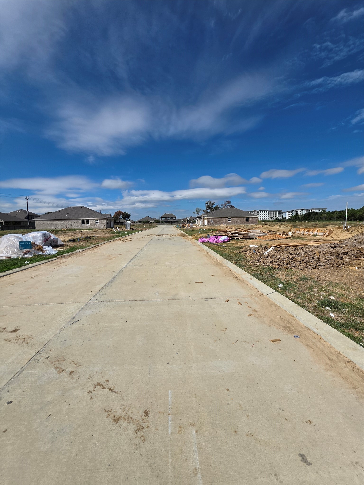 1418 Friendship Trail Property Photo 5