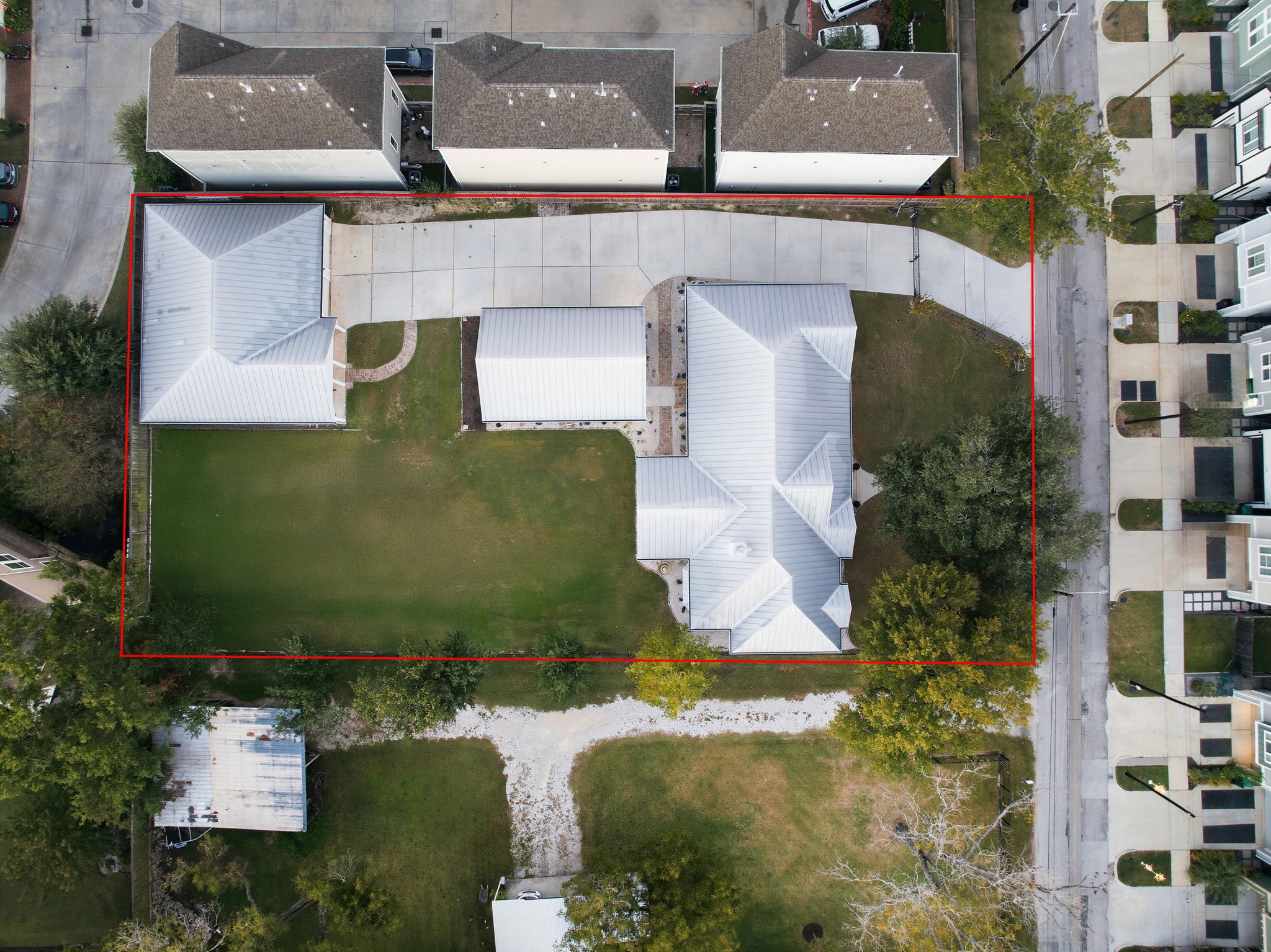 941 Judiway Street Property Photo 2