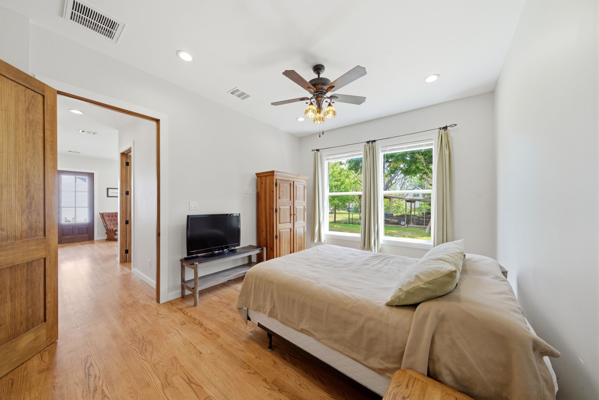 941 Judiway Street Property Photo 44